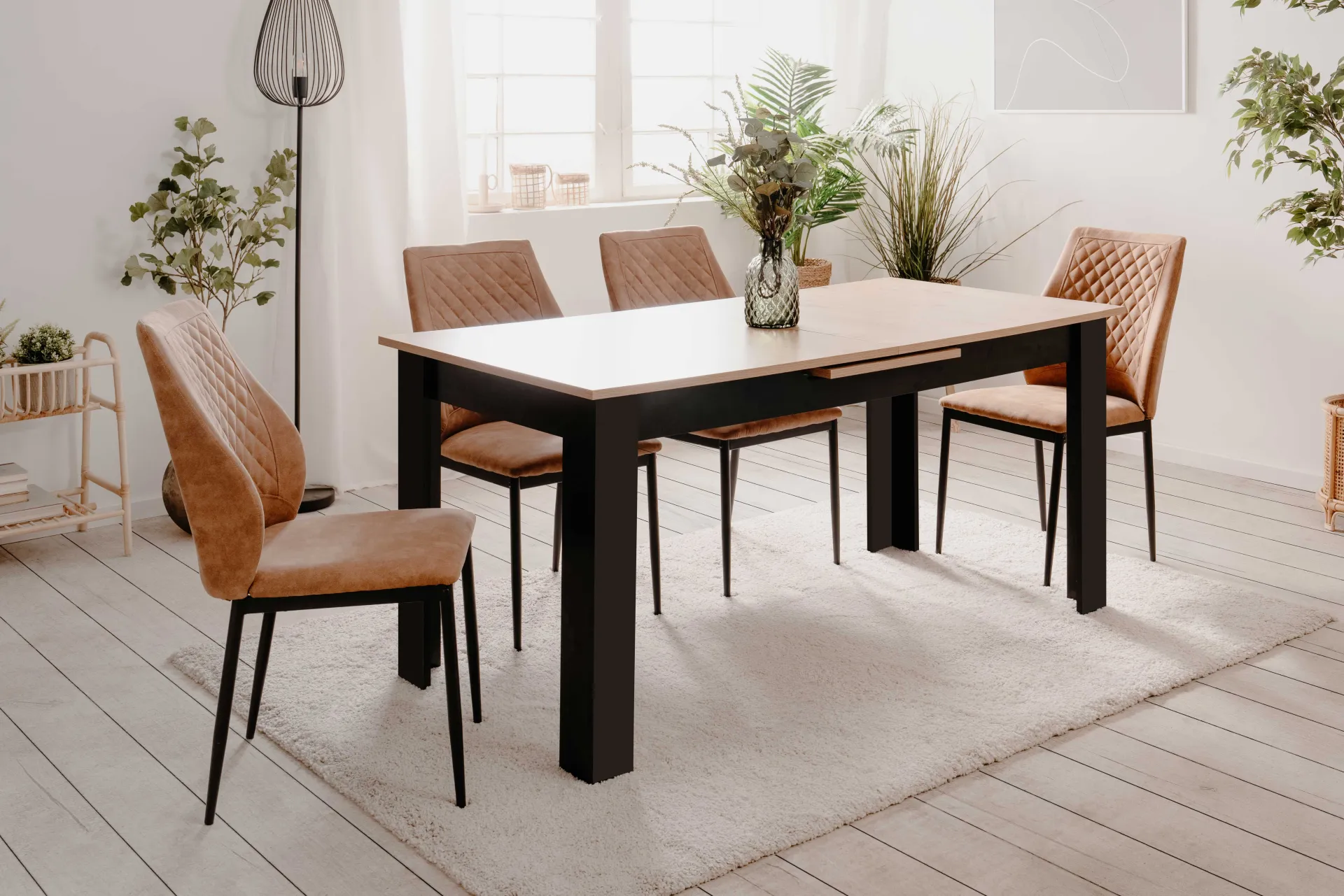 Finori Ausziehbarer Esstisch Birma - 160/200x80x75cm - Artisan Eiche/schwarz