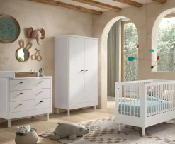 Babyzimmer Forrest: Babybett 60x120cm, Kommode mit Windelregal, Kleiderschrank - Weißbuche