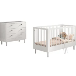 Babyzimmer Forrest: Babybett 70x140cm, Kommode - Buche weiß