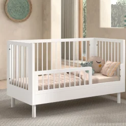 Babyzimmer Forrest: Babybett 70x140cm, Wickeltisch - Buche weiß