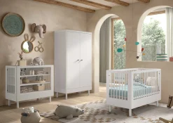 Kinder Vipack Babyzimmer Forrest: Babybett 60x120cm, Wickeltisch, Kleiderschrank - buche