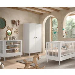Kinder Vipack Babyzimmer Forrest: Babybett 70x140cm, Wickeltisch, Kleiderschrank - buche