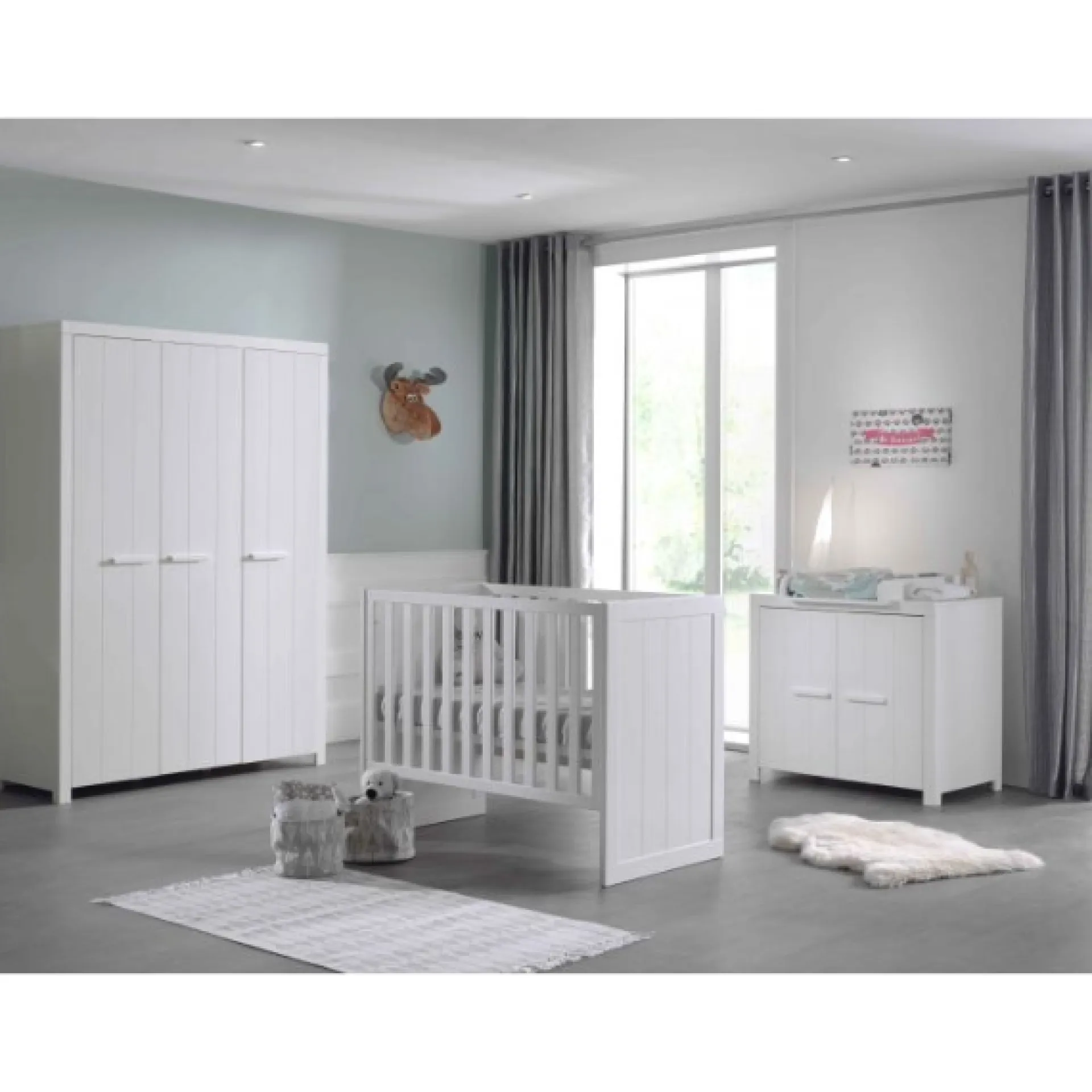 Kinder Vipack Babyzimmer-Set Erik - Dreitüriger Kleiderschrank, Kommode, Wickeltisch & Kinderbett - MDF/