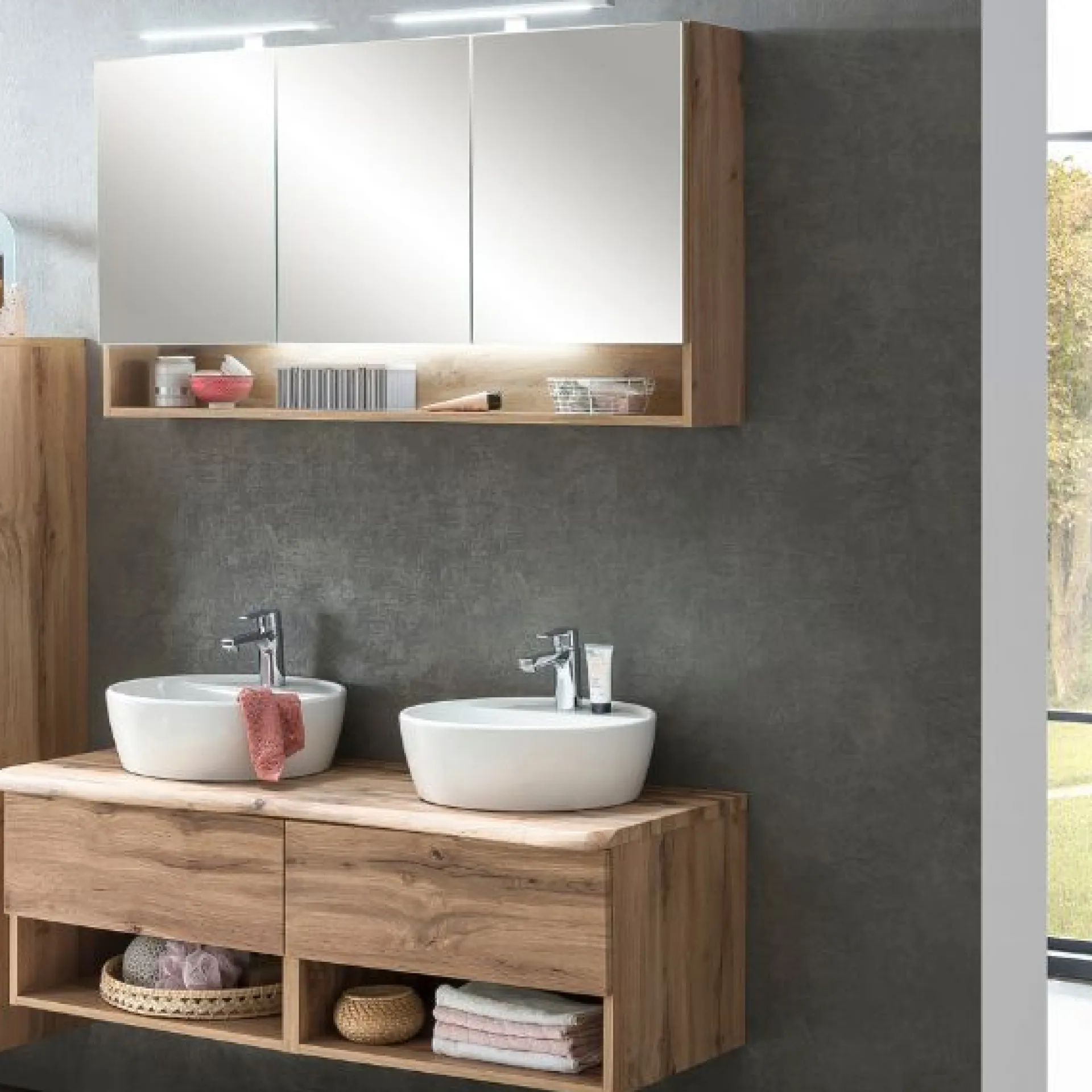 Held Badezimmerset Kaprun | Doppelwaschtisch und Spiegelschrank mit Beleuchtung | Wotan Oak