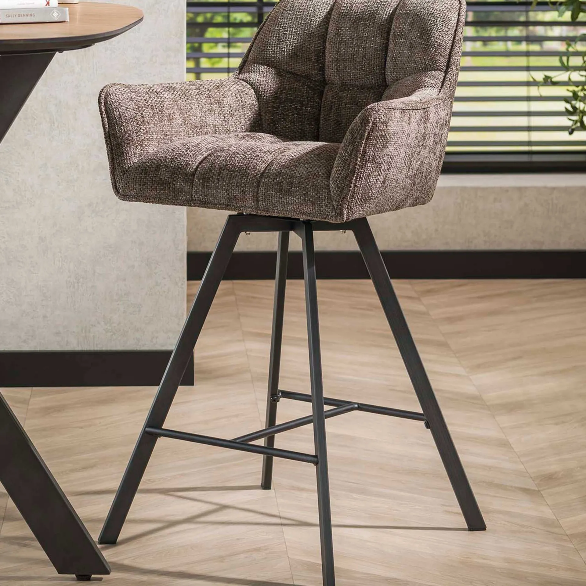 Emob Barhocker Aster - 56x52x95cm - drehbar -