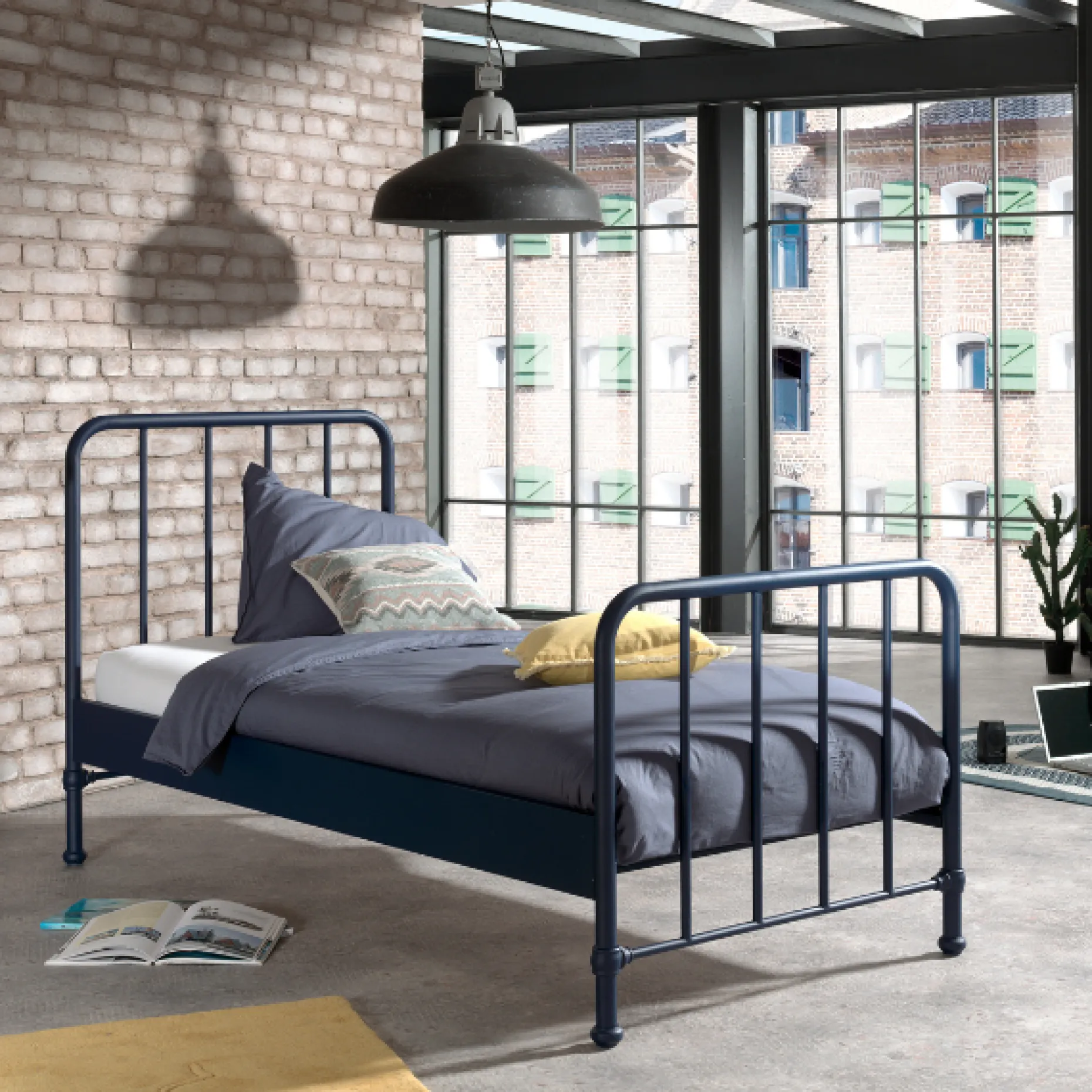 Bett Bronxx Metall 90x200(inkl. Lattenrost) mit Nachttisch-matt denim blue