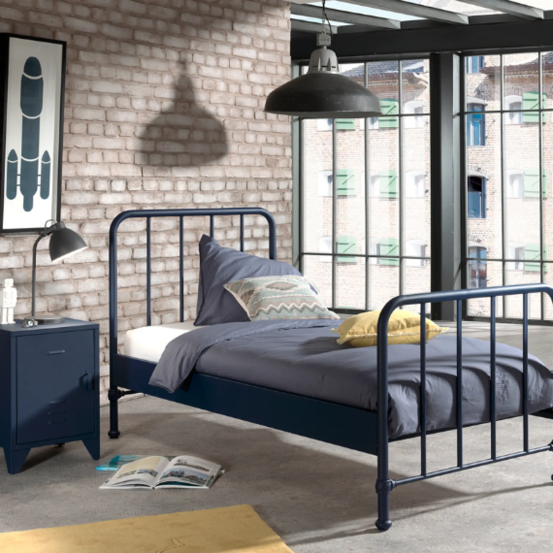 Bett Bronxx Metall 90x200(inkl. Lattenrost) mit Nachttisch-matt denim blue