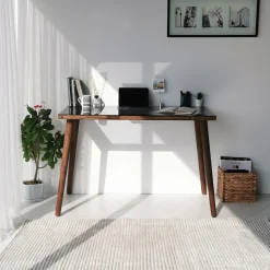 Emob Cozy Schreibtisch | Korpus aus Buchenholz | Walnuss