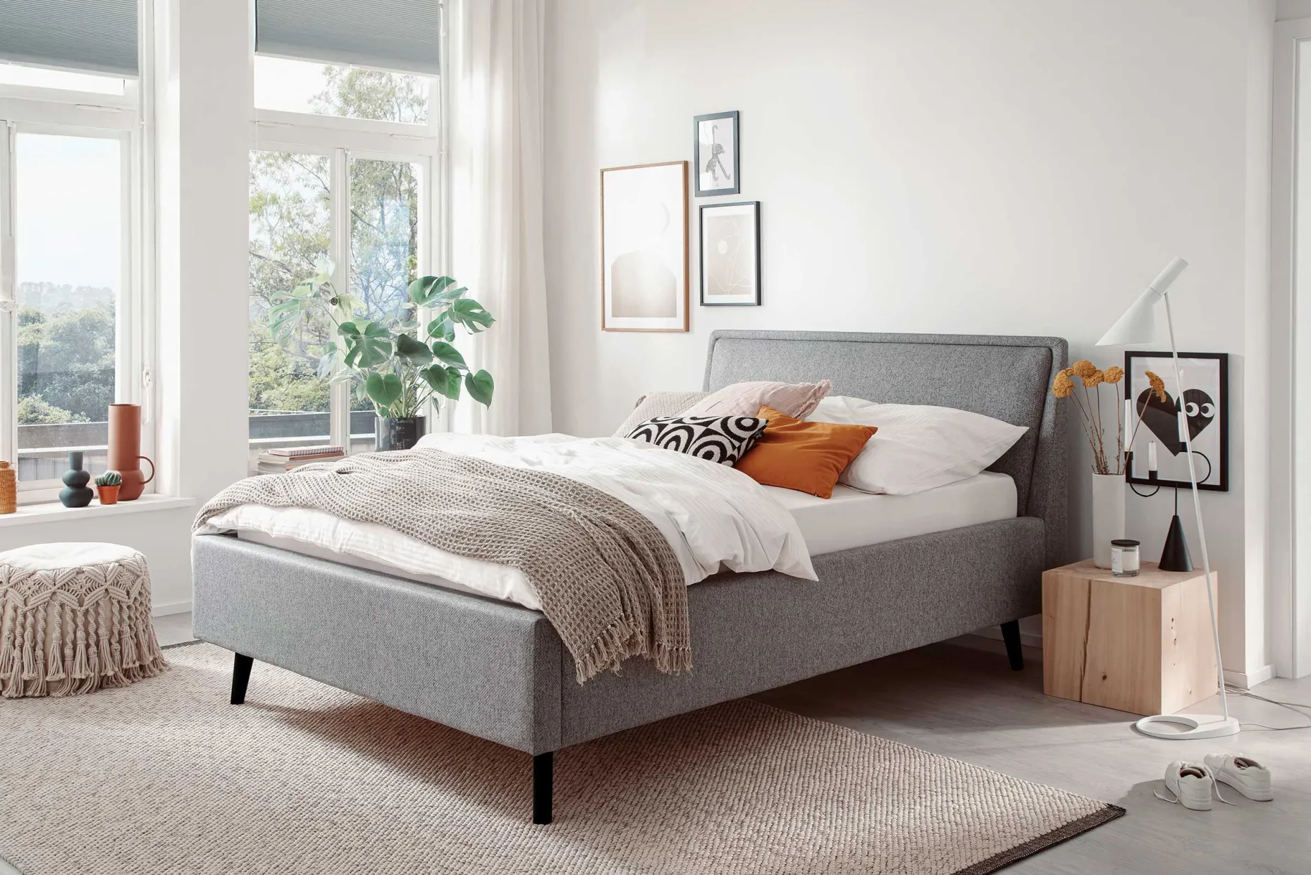 Doppelbett Estee 140x200 mit Stauraum - grau/schwarz