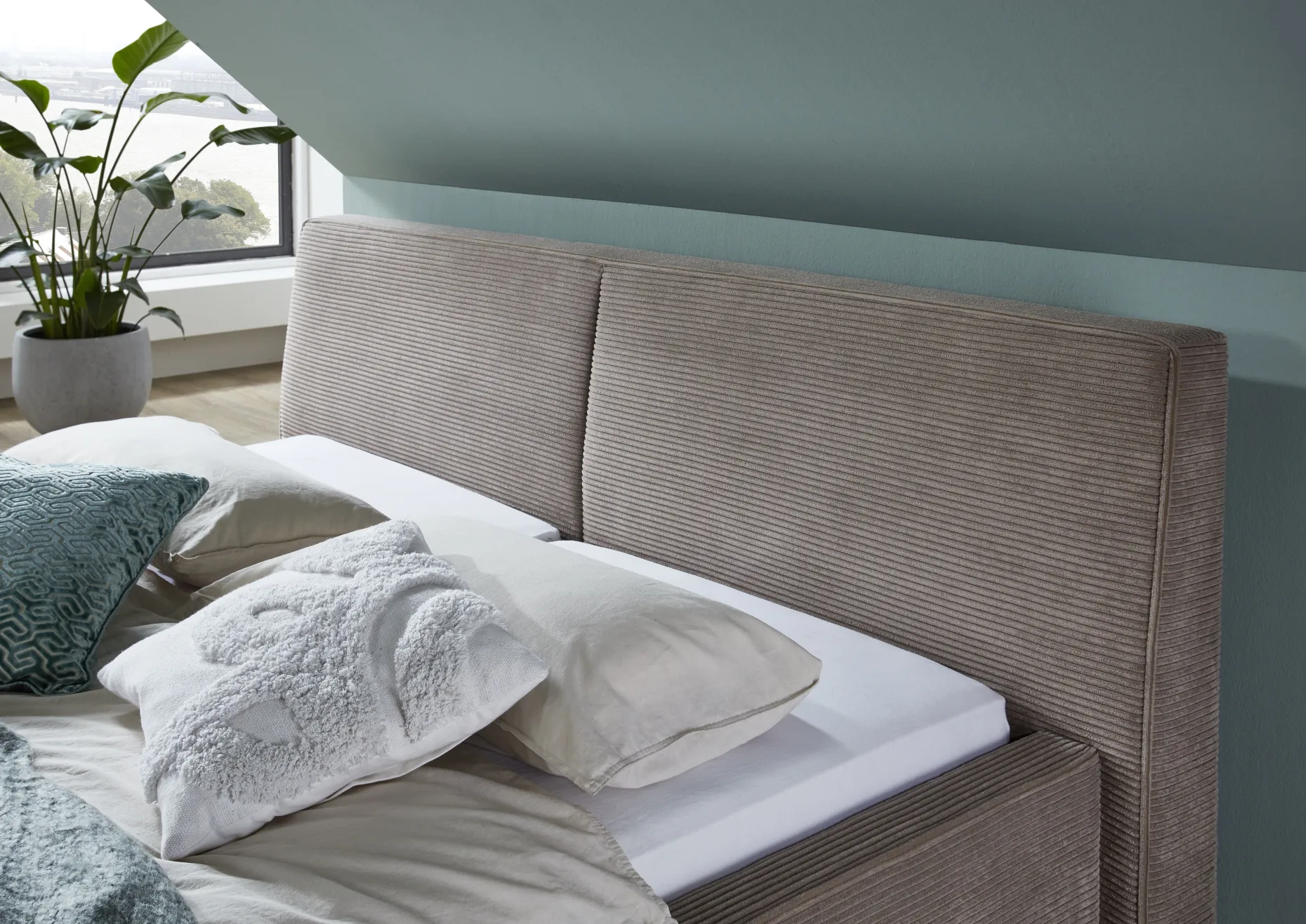 Doppelbett Mitoma | 160 x 200 cm | Design Taupe