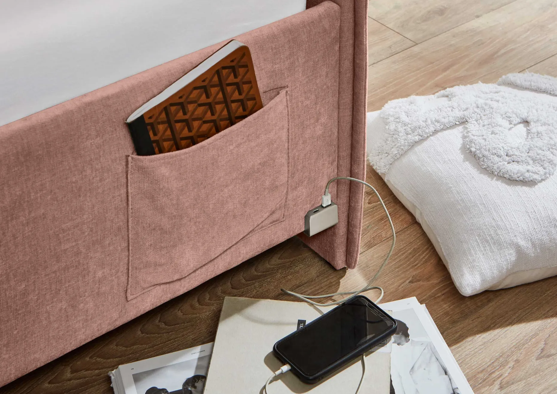 Doppelbett Ollie | Mit Rückenlehne | 140 x 200 cm | Rosa Design