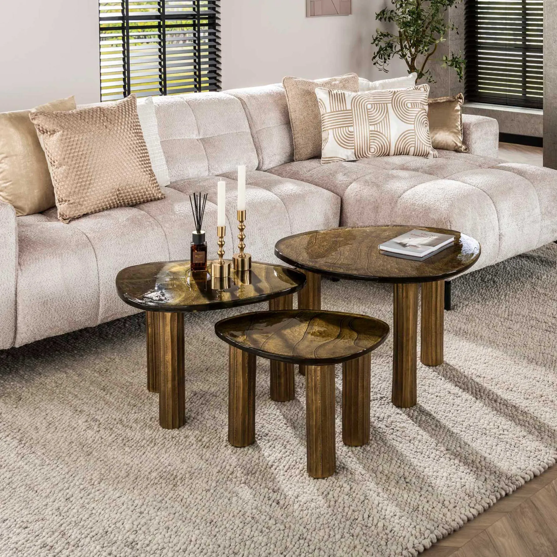 Emob Eclipse S Antique Couchtisch