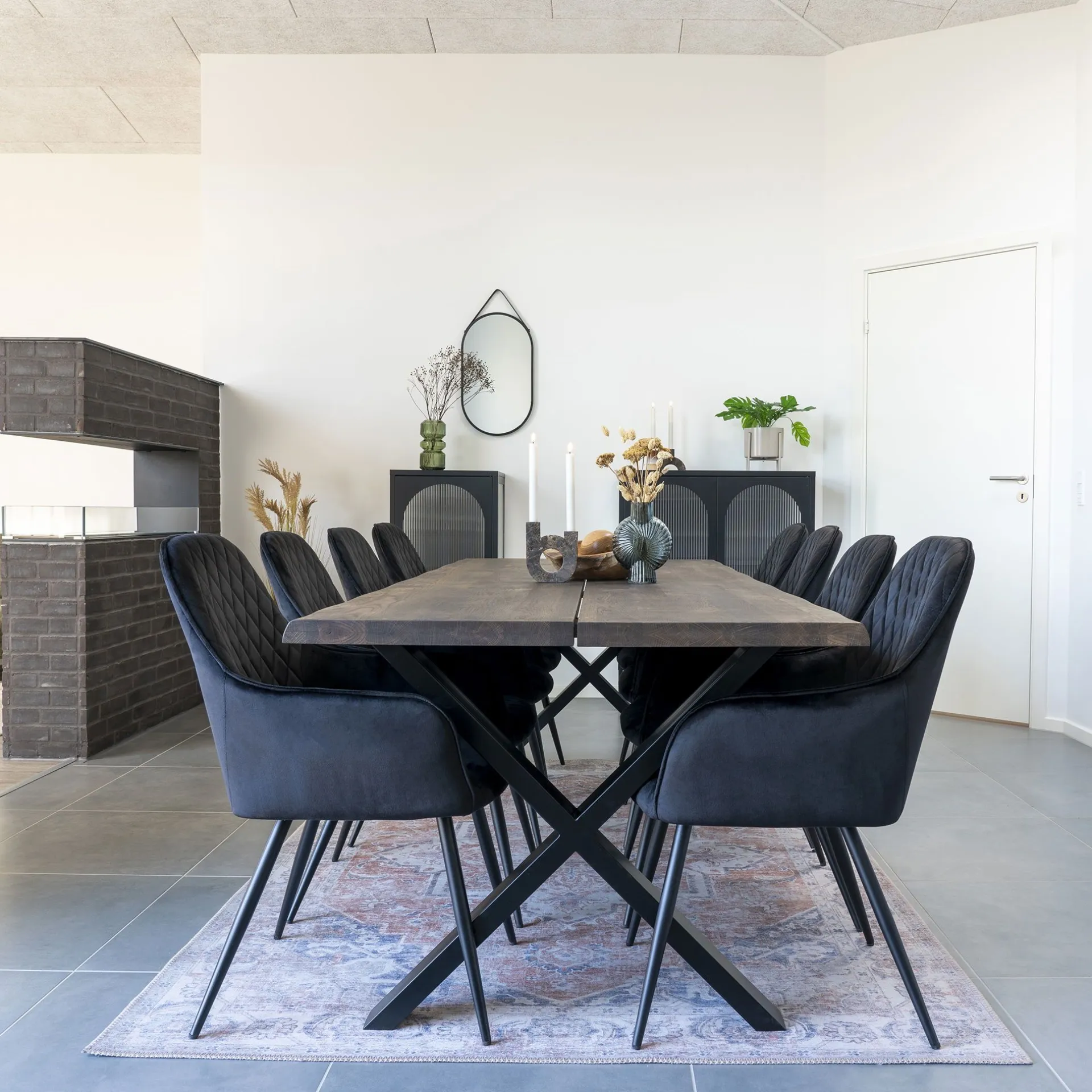 House Nordic Esstisch Eiche Natur mit gewellter Kante | 95x240x75 cm