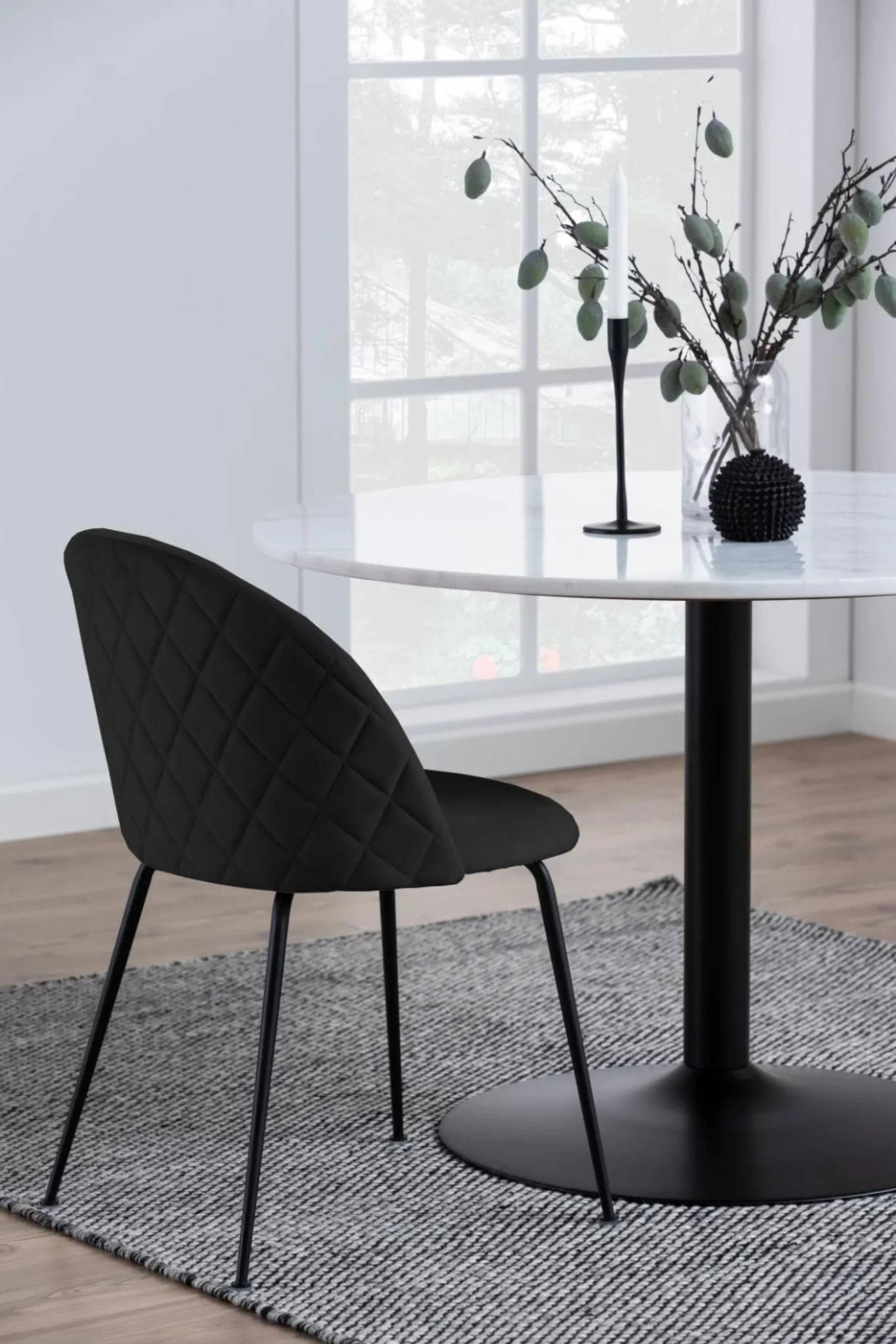 Emob Esstisch Tarro ø110cm - schwarz
