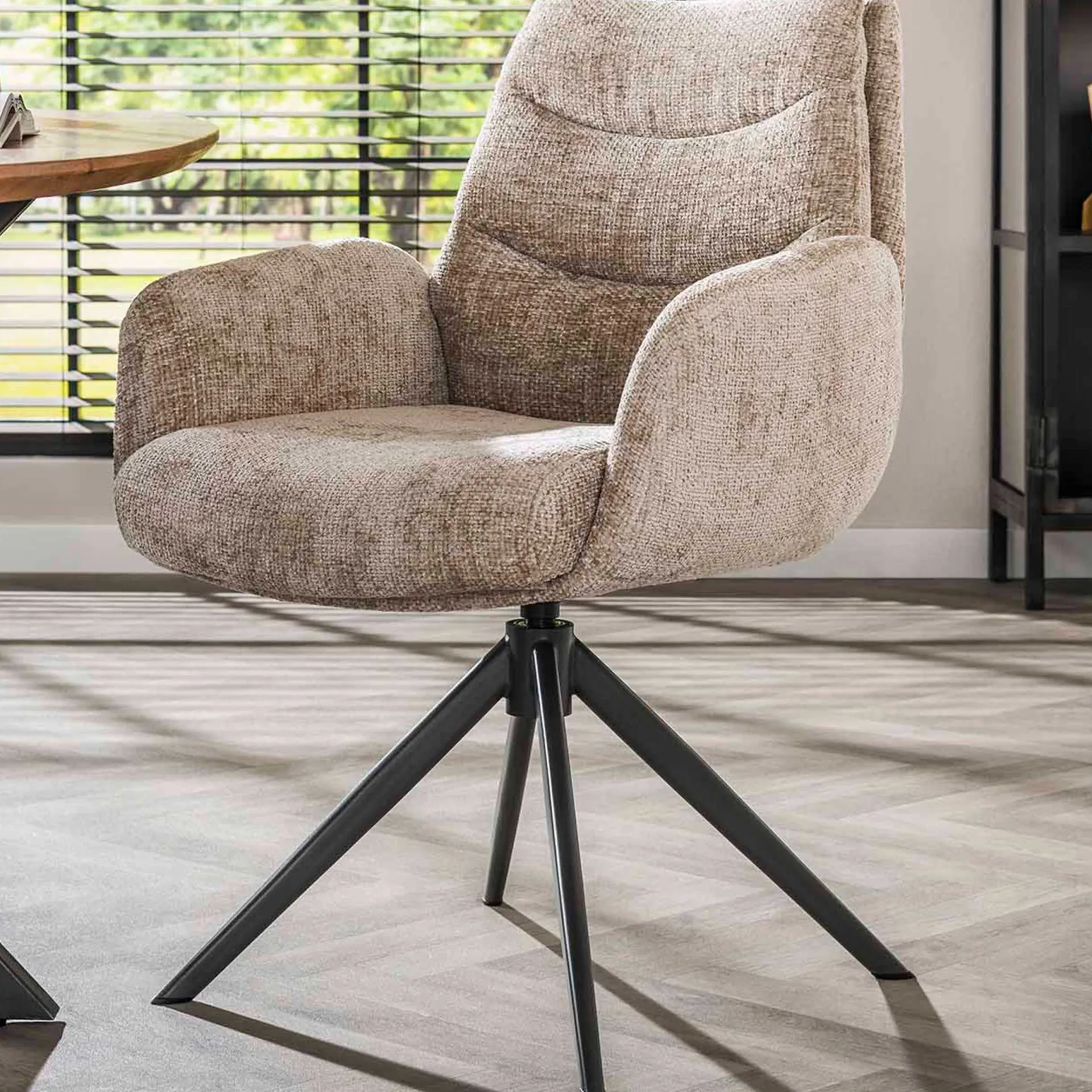 Emob Esszimmerstuhl Lungo - 66x67x90cm - drehbar - sand