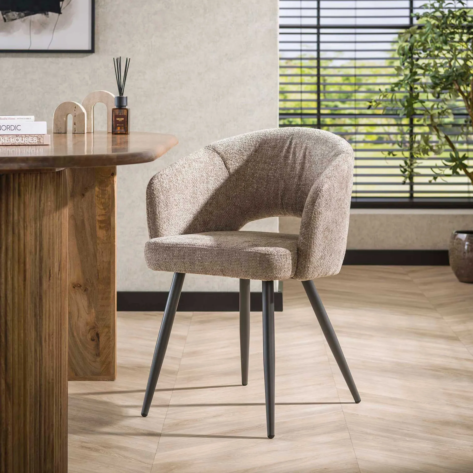 Emob Esszimmerstuhl Saloon - 58x56x81cm - Stoff