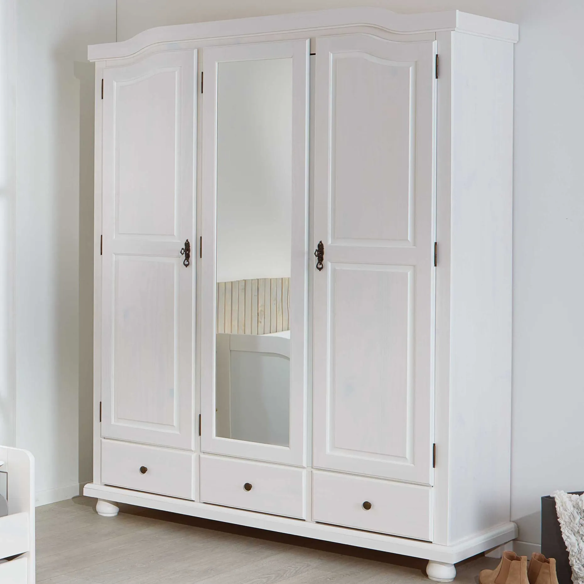 Garderobe Karel