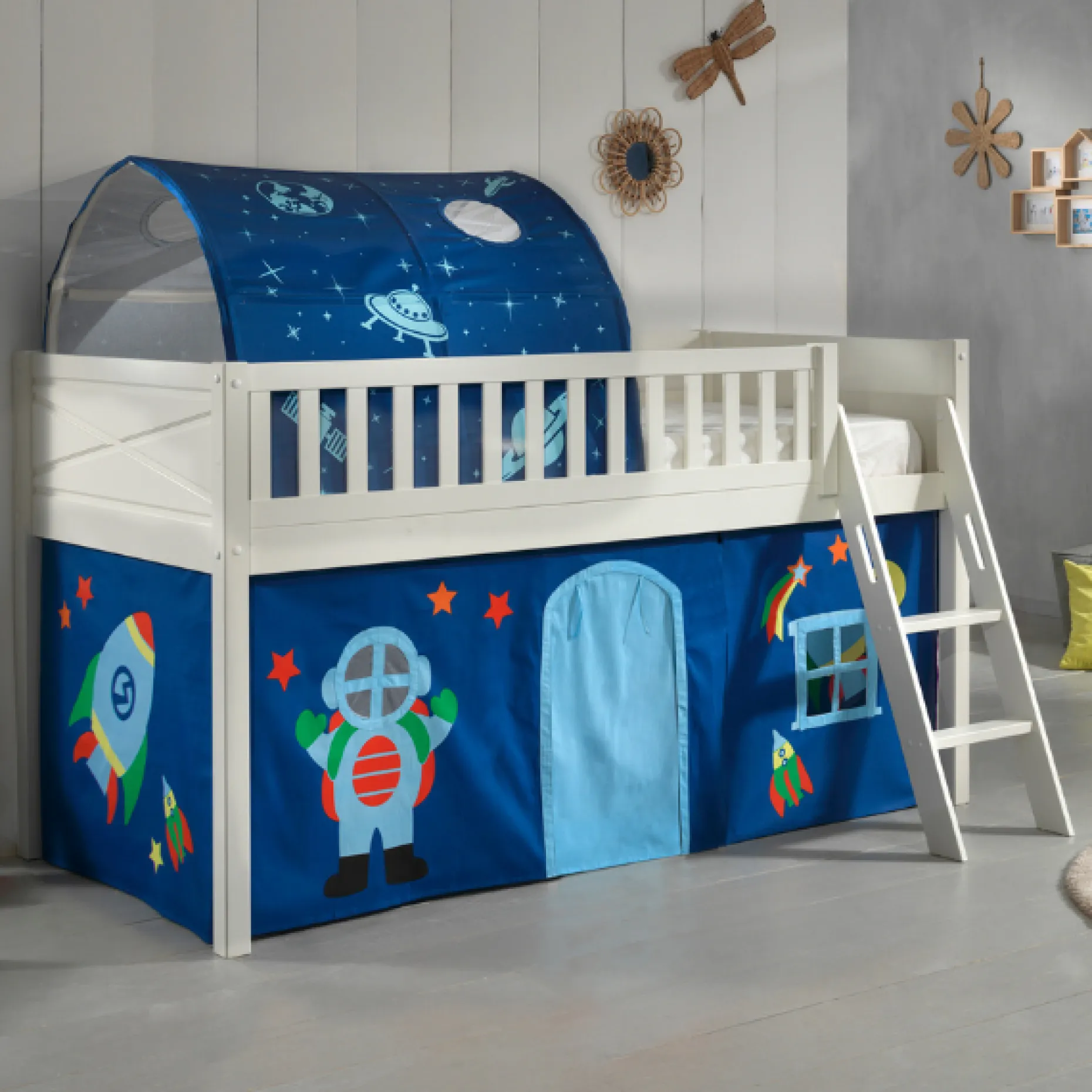 Halbhochbett Scottie 90x200 cm mit Astronautenspielvorhang und Betttunnel-weiß