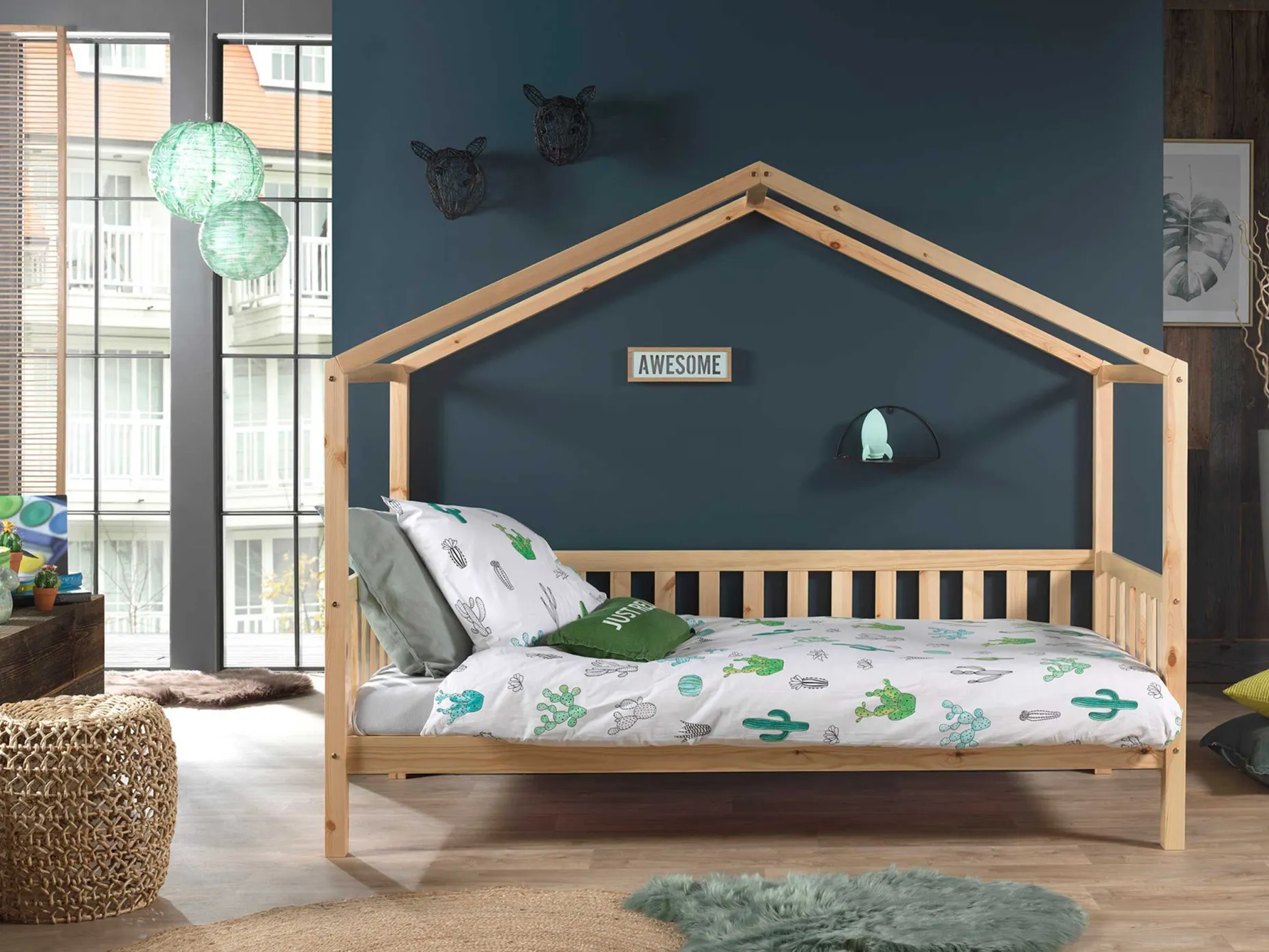 Hausbett Dallas 2 90x200 mit Bettkasten und Voile mit Schmetterlingsmuster - Kieferholz/rosa