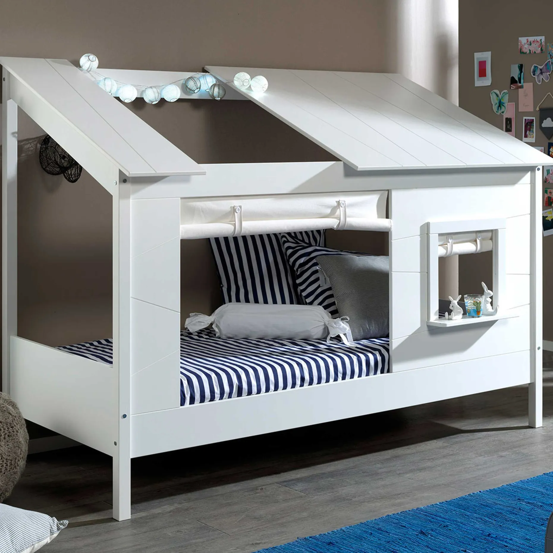 Hausbett Lio 90x200 mit Bettkasten und Vorhängen - weiß