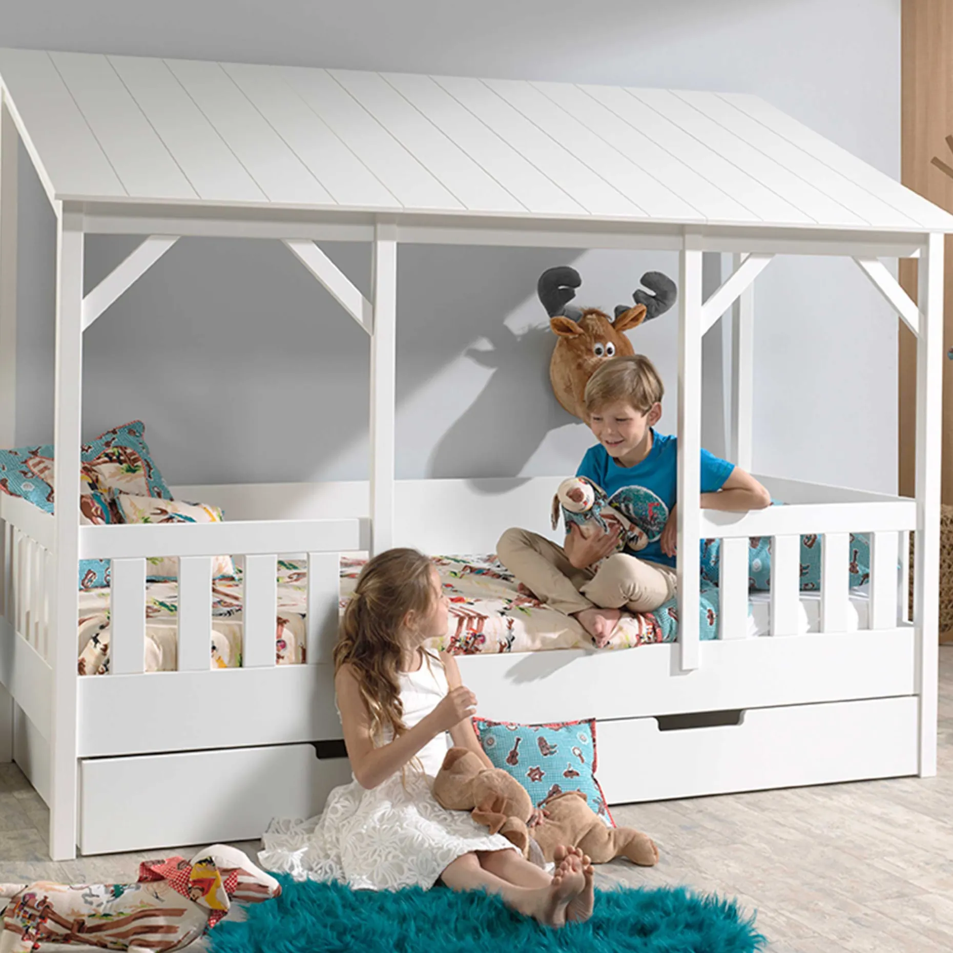 Hausbett Malia 90x200 mit Bettkasten - weißes Dach