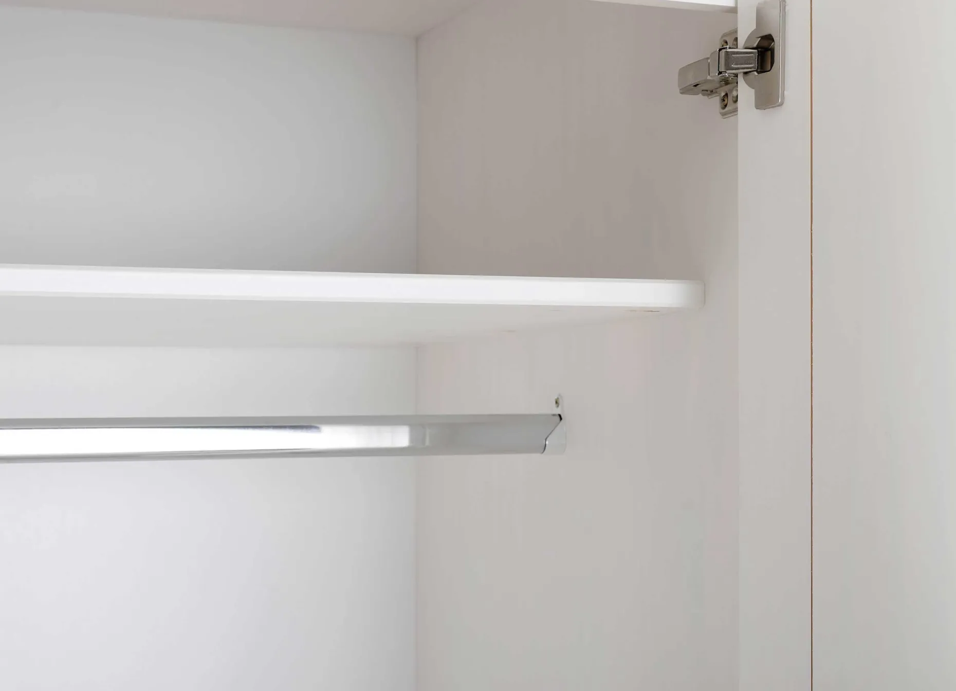 Kleiderschrank Ivy 197cm 4 Türen - weiß