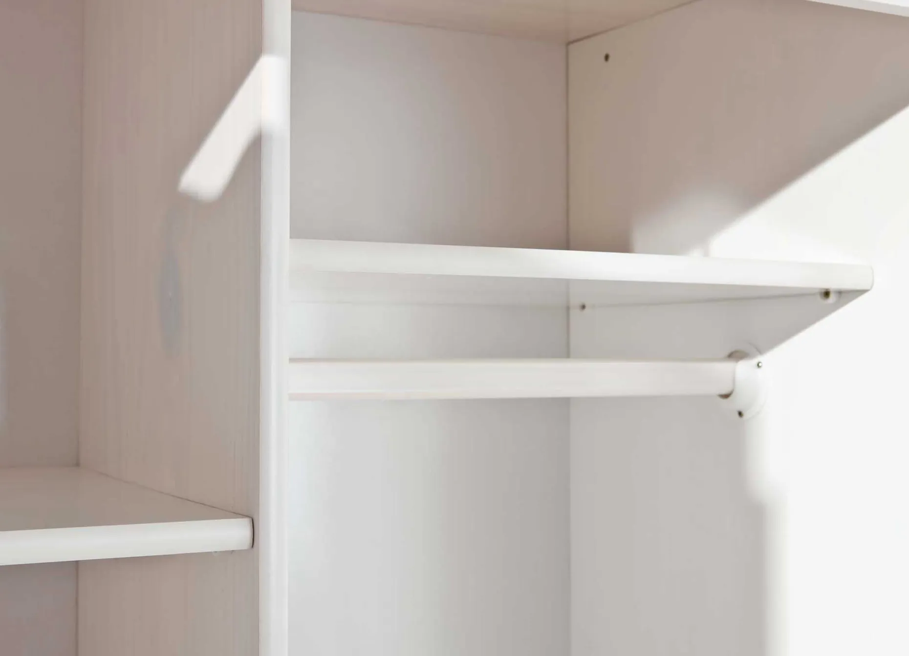 Kleiderschrank Ruth