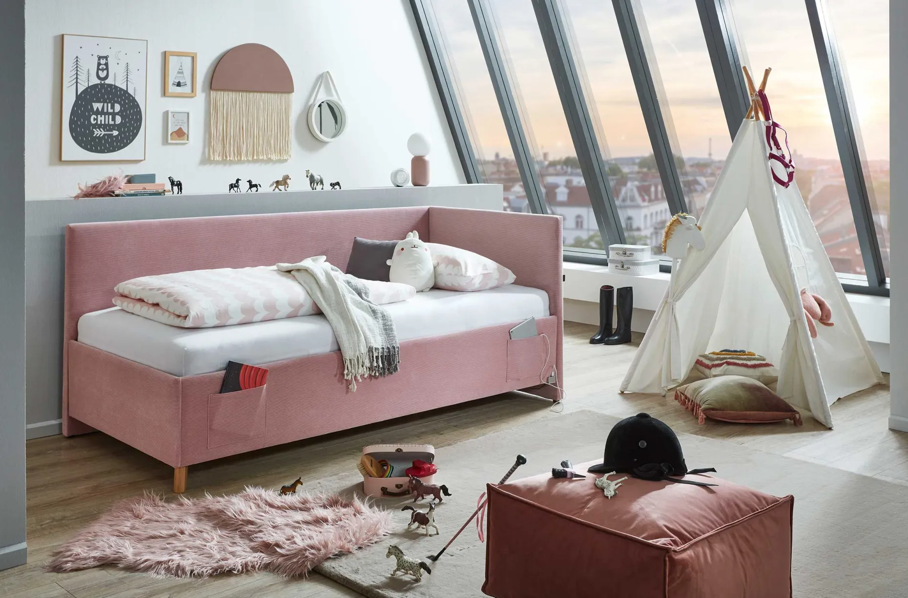 Kofferbett Cool | Mit Rückenlehne | 140 x 200 cm | Rosa Design