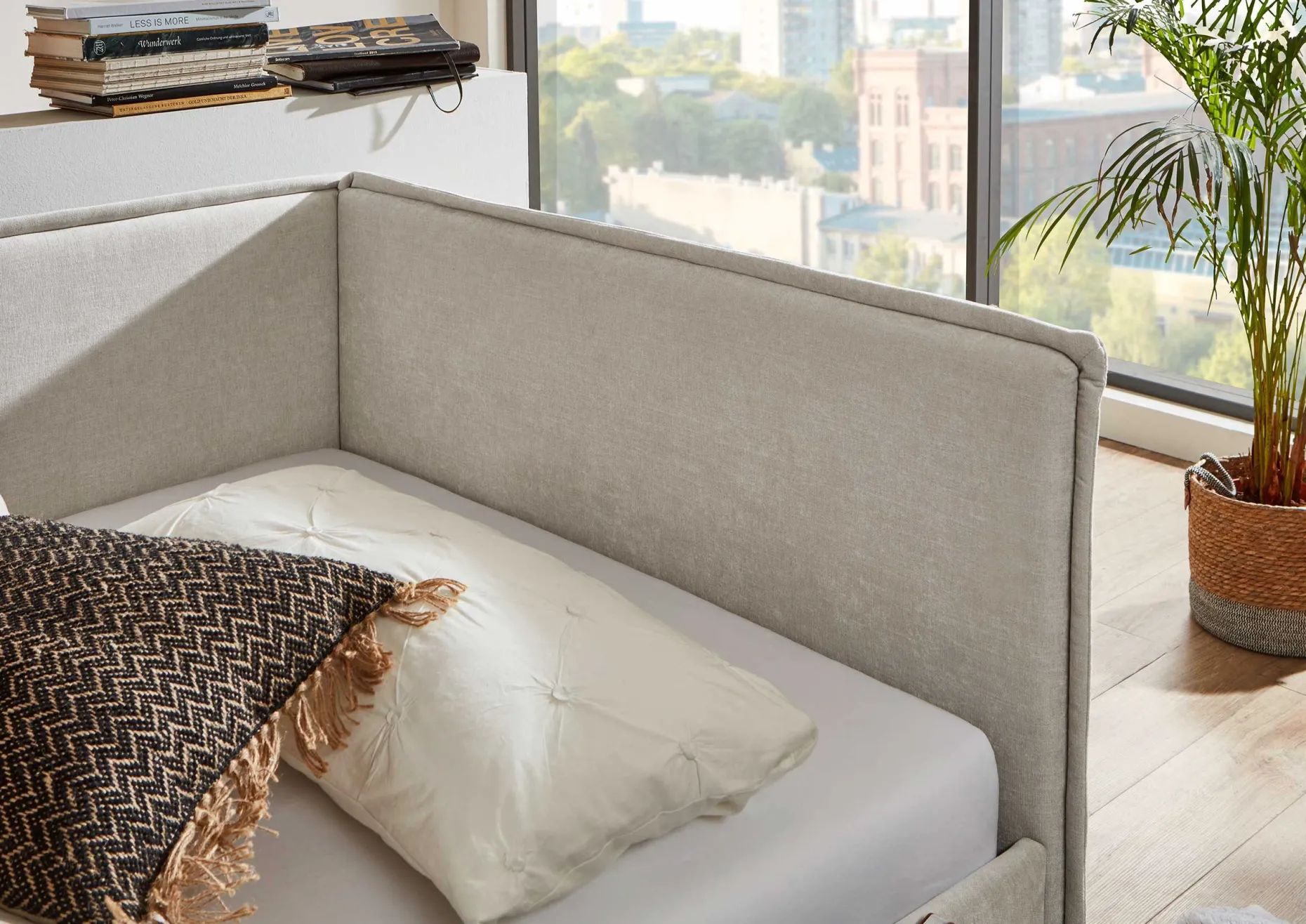 Kofferbett Ollie | Mit Rückenlehne | 90 x 200 cm | Beige Design