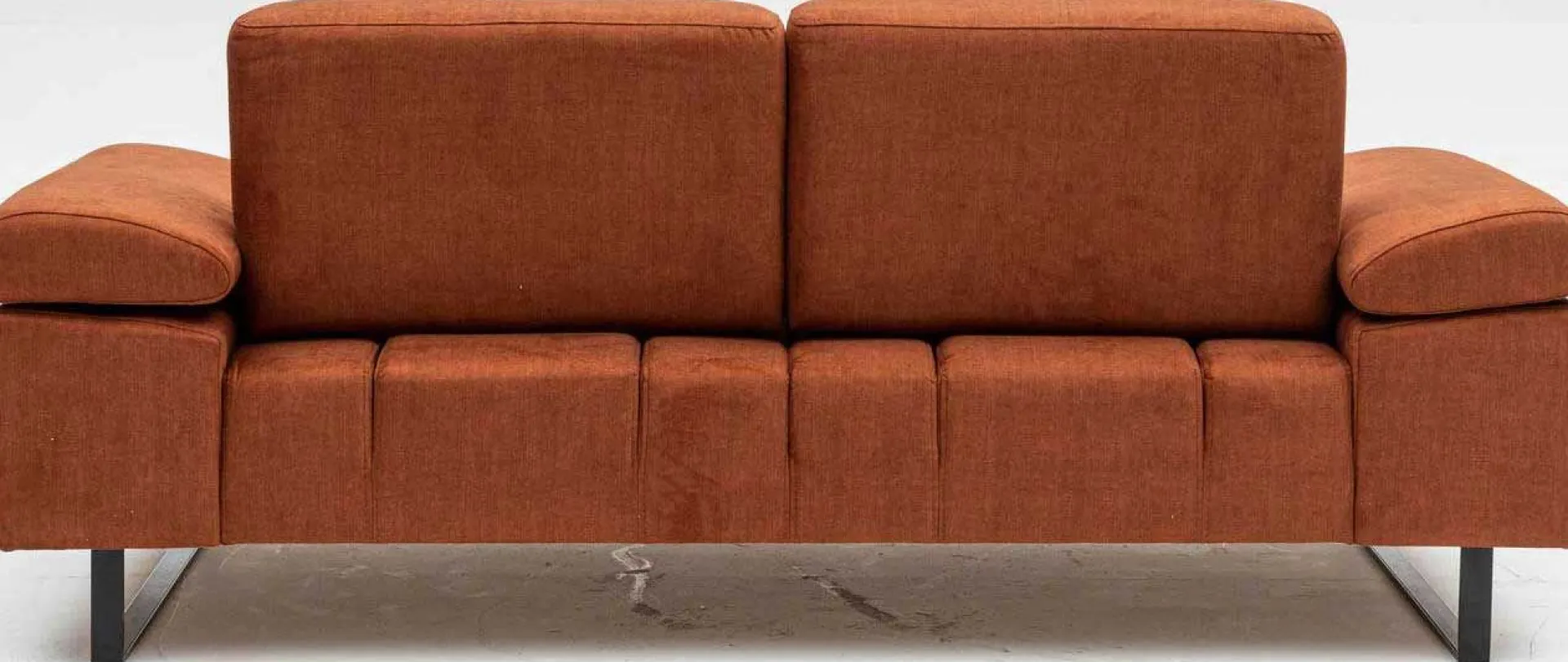Emob Mustang 2-Sitzer-Schlafsofa | BUCHENHOLZ / SPANPLATTE | Orange