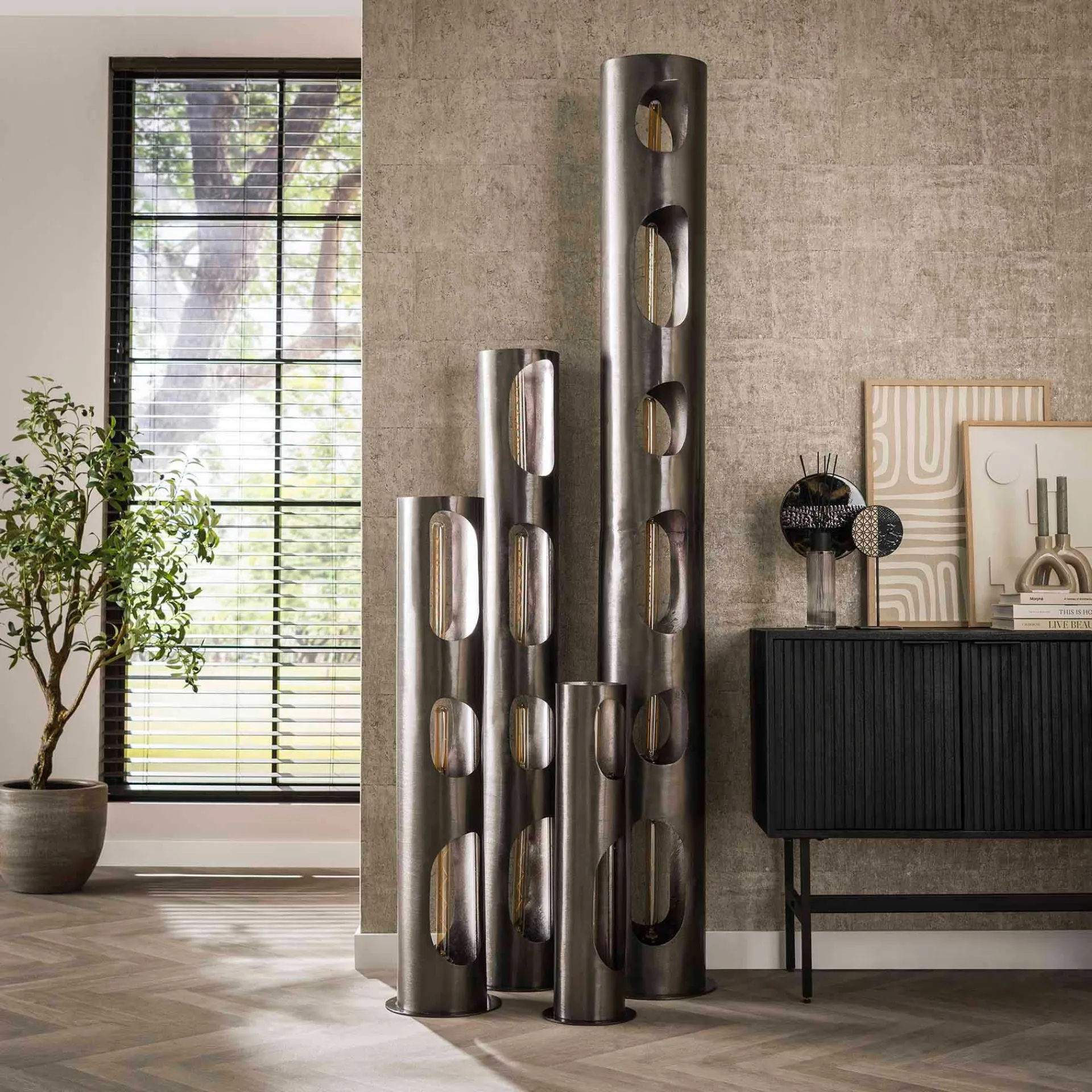 Emob Orbit Stehleuchte 65 cm- nickel