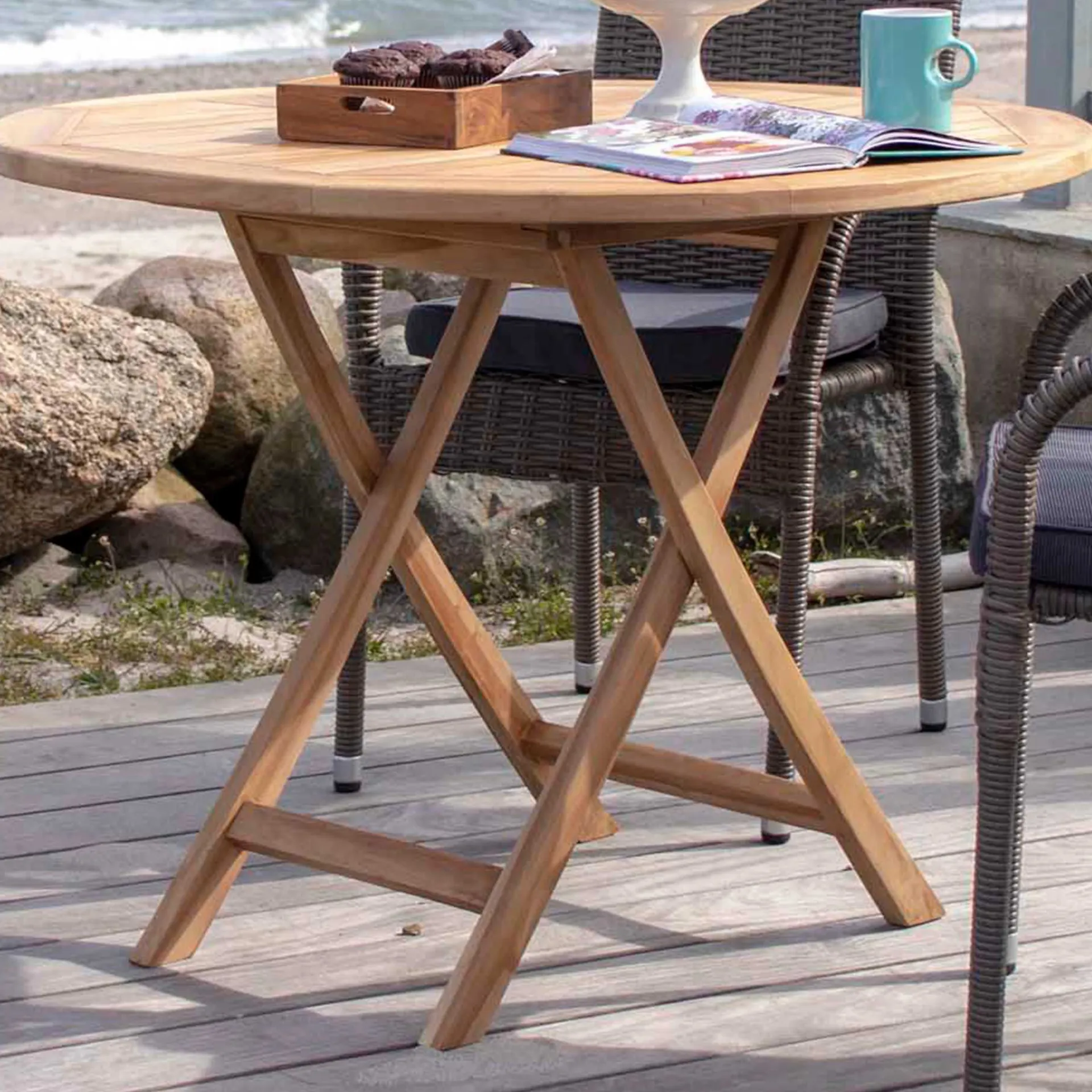House Nordic Oviedo Teak Esstisch - Natur inspiriert Ø100x75 cm