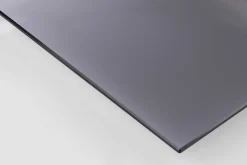 Quadratischer Nachttisch aus roher Eiche, Rauchglas und Stahl