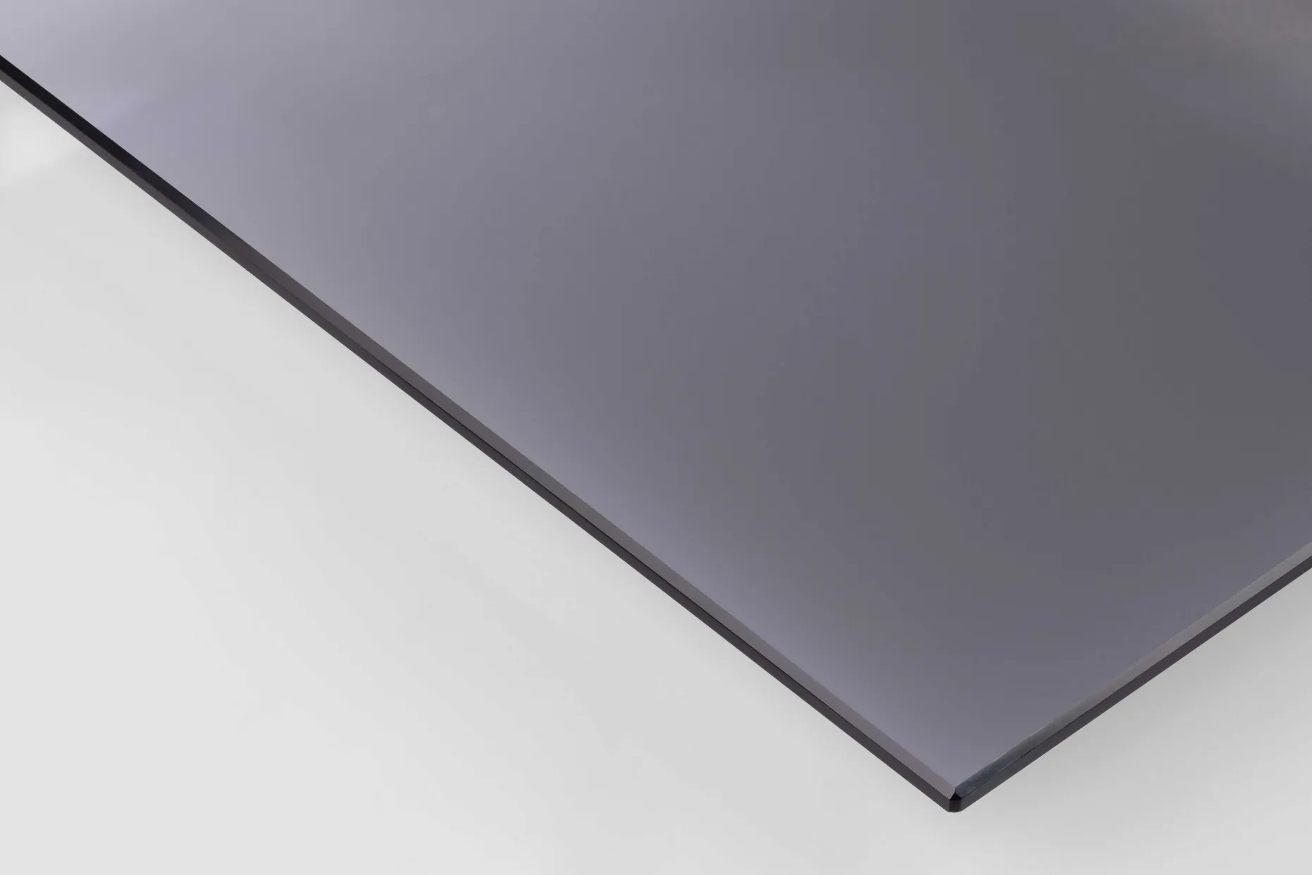 Quadratischer Nachttisch aus roher Eiche, Rauchglas und Stahl