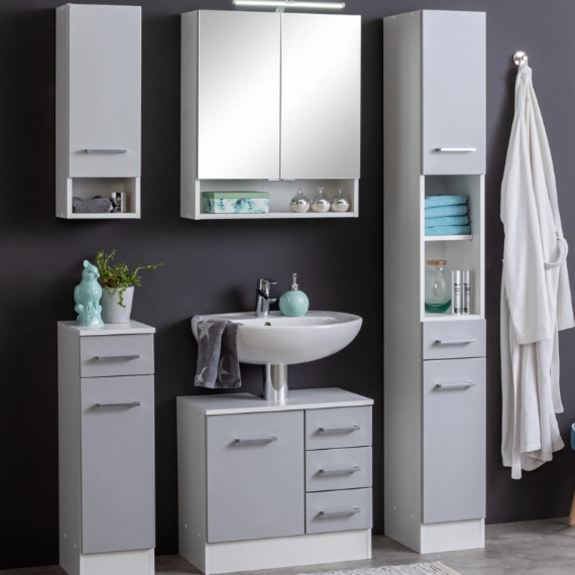 Held RiccaBadezimmer : Wandschrank, Badezimmerschrank, Spiegelschrank, Waschbeckenunterschrank, Säulenschrank -
