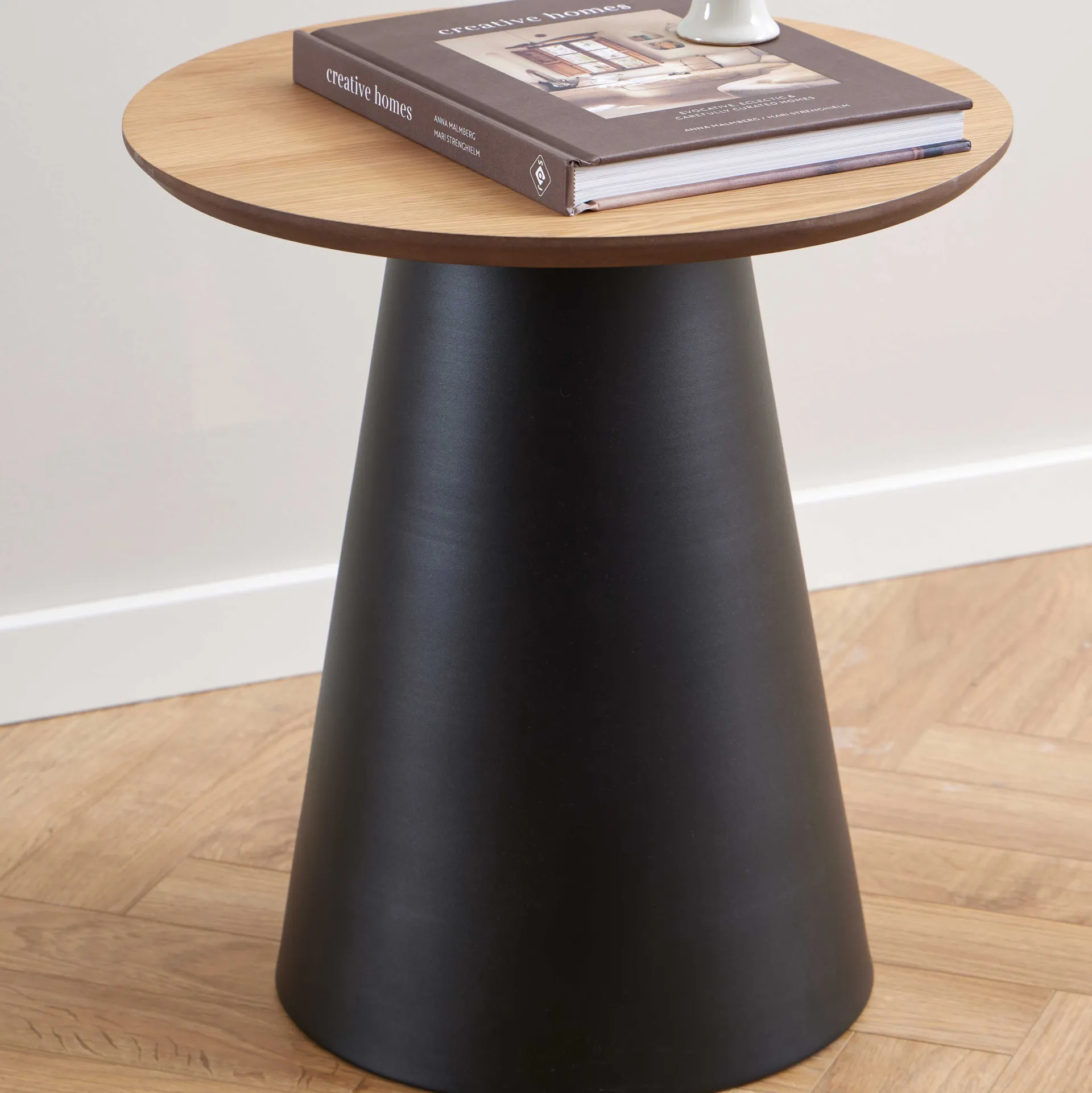Emob Sarina Couchtisch Ø45cm - Eiche furniert