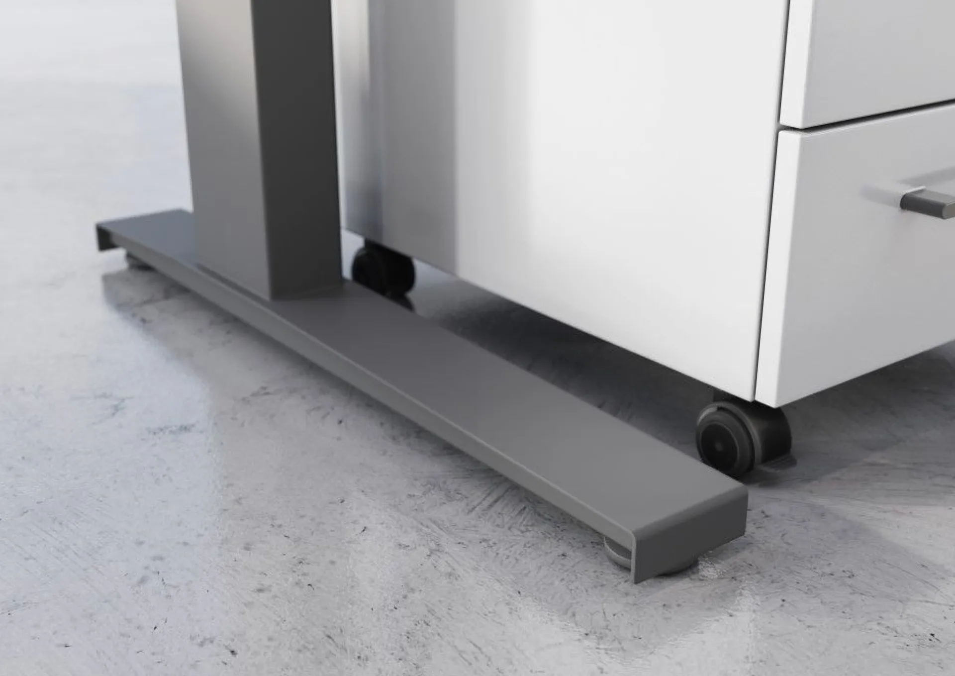 Germania Schreibtisch Osmond 160cm mechanisch verstellbar - hell/silber