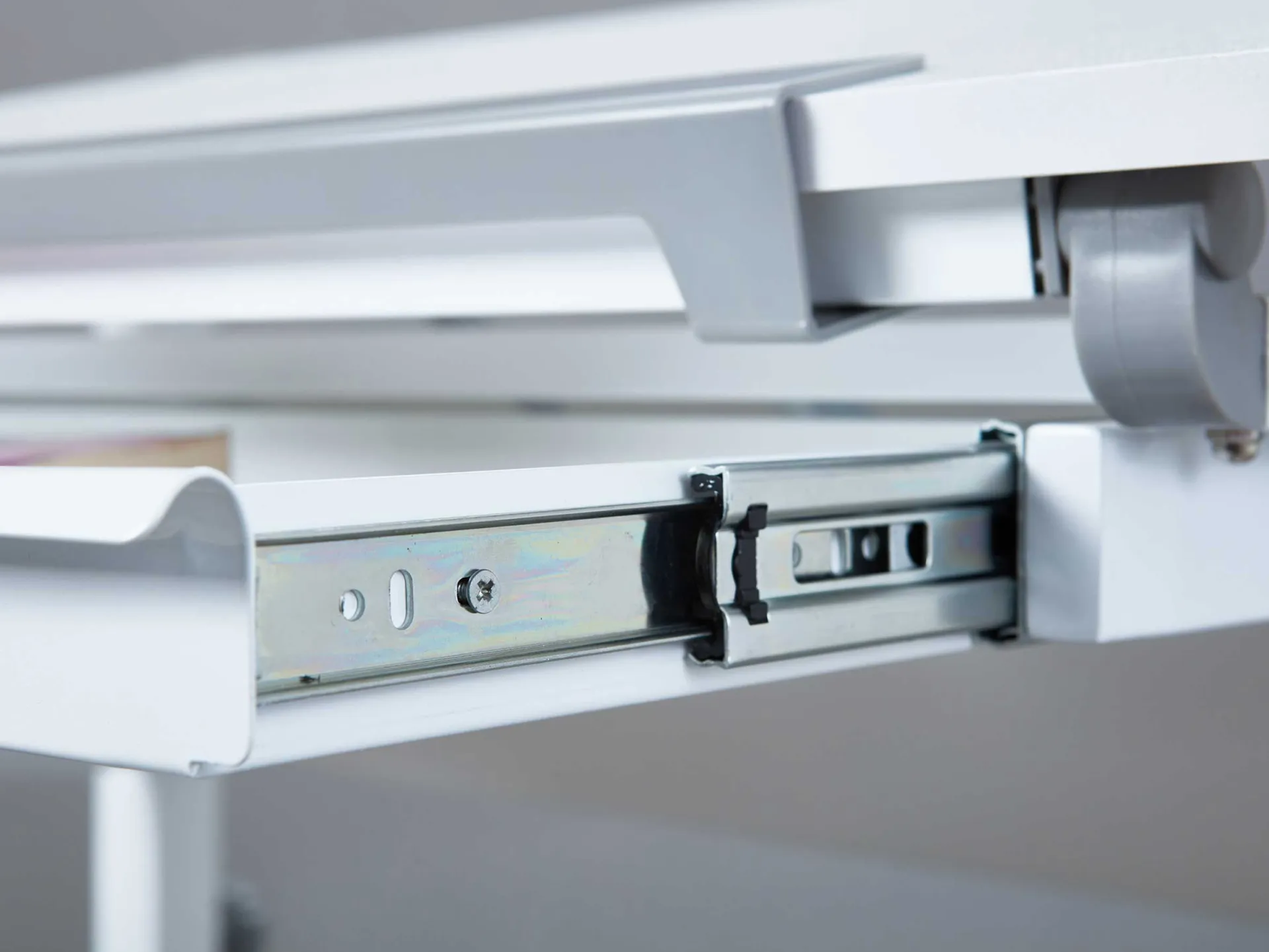 Kinder Interlink Schreibtisch Studare 110cm verstellbar -