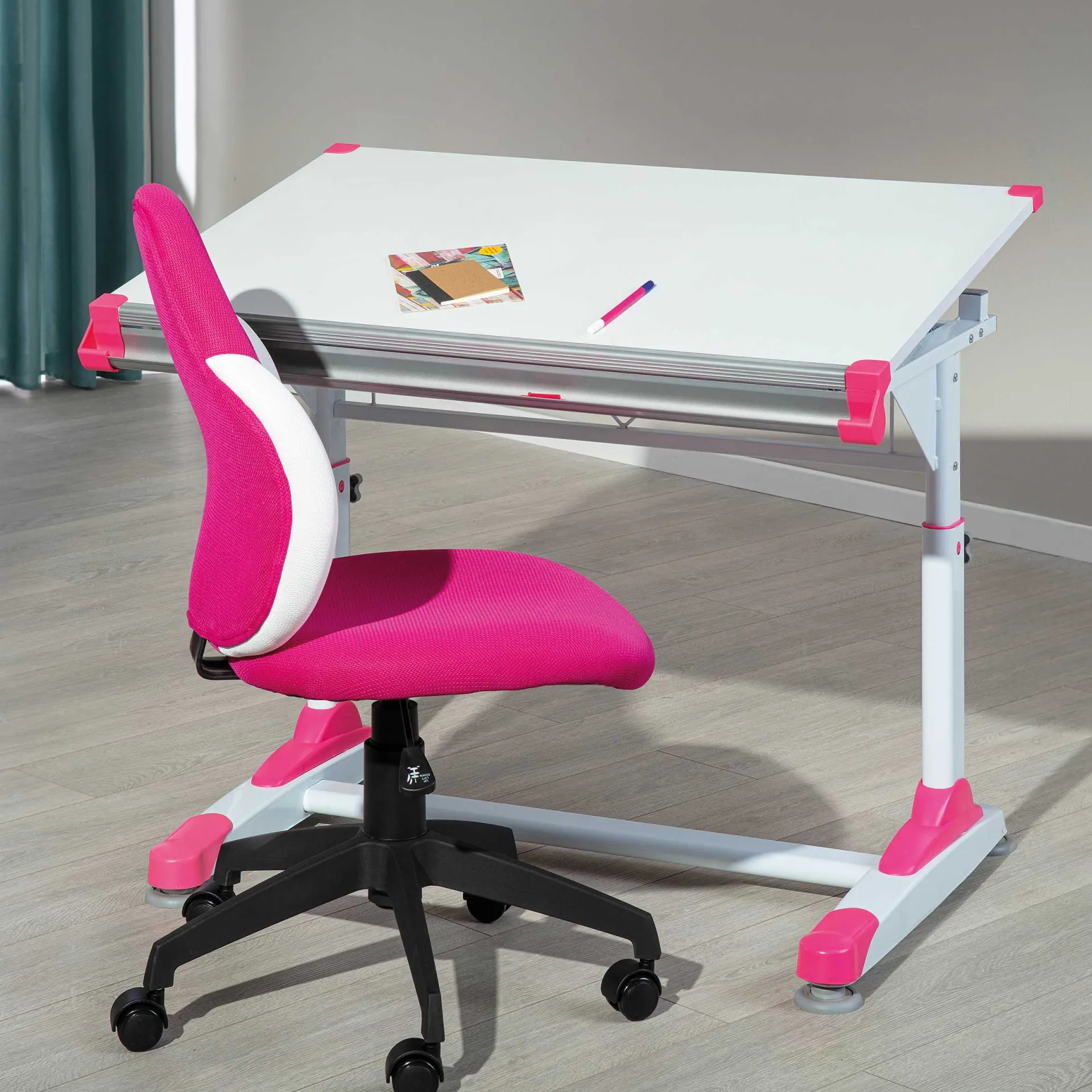 Kinder Interlink Schreibtisch Tamara mit kippbarer Tischplatte - Grün/Rosa
