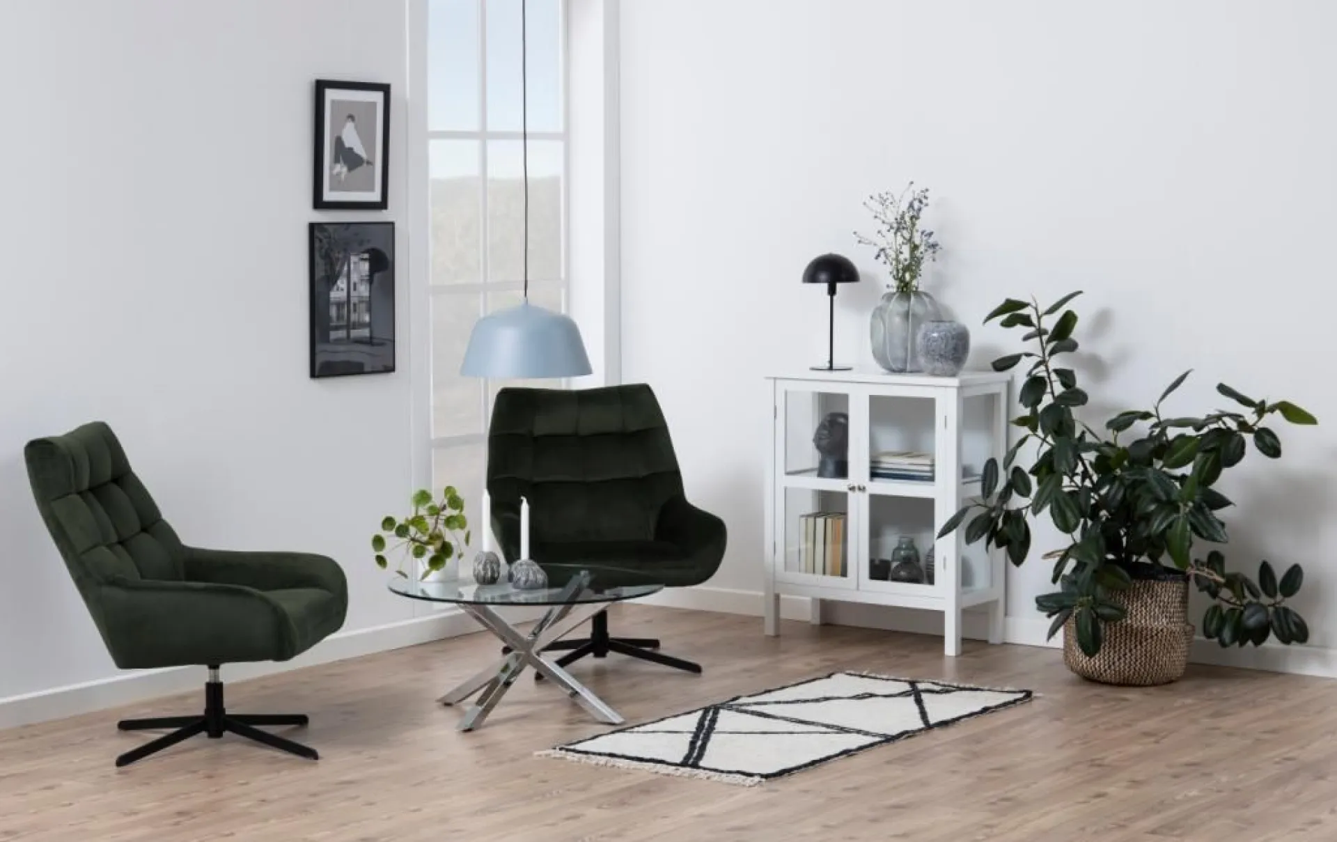 Emob Sessel Paris - 73x82x88 cm - drehbar - dunkeler Samt