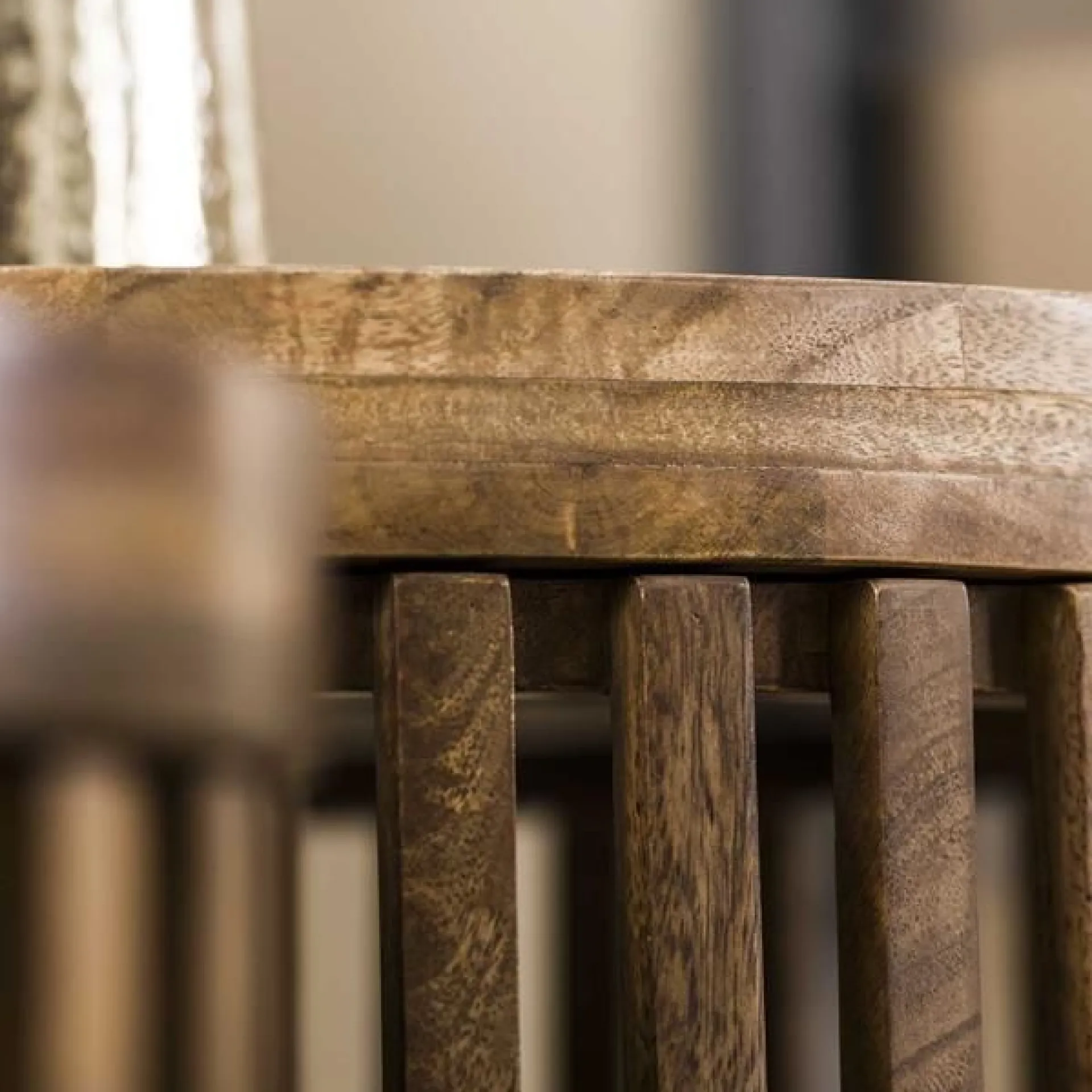 Emob Set aus 2 runden Couchtischen Goma mit Ablage - Mangoholz