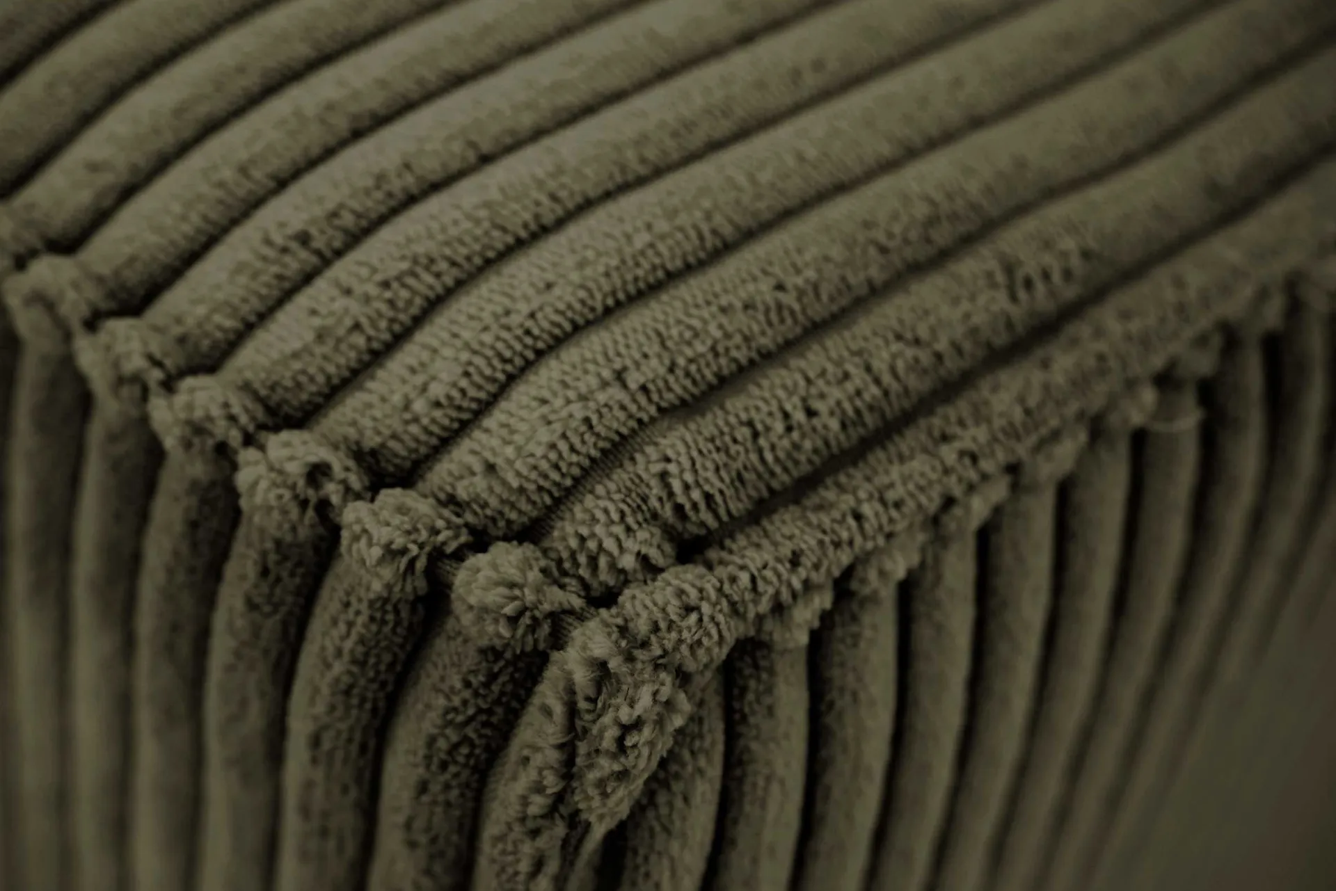 PGS 3-Sitzer Sofa Josh - 239x86x85cm - mit Stauraum - khaki Rippensamt