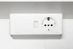 Spiegelschrank Bobbi 60cm Modell 1 3 Türen und LED-Beleuchtung - Eiche