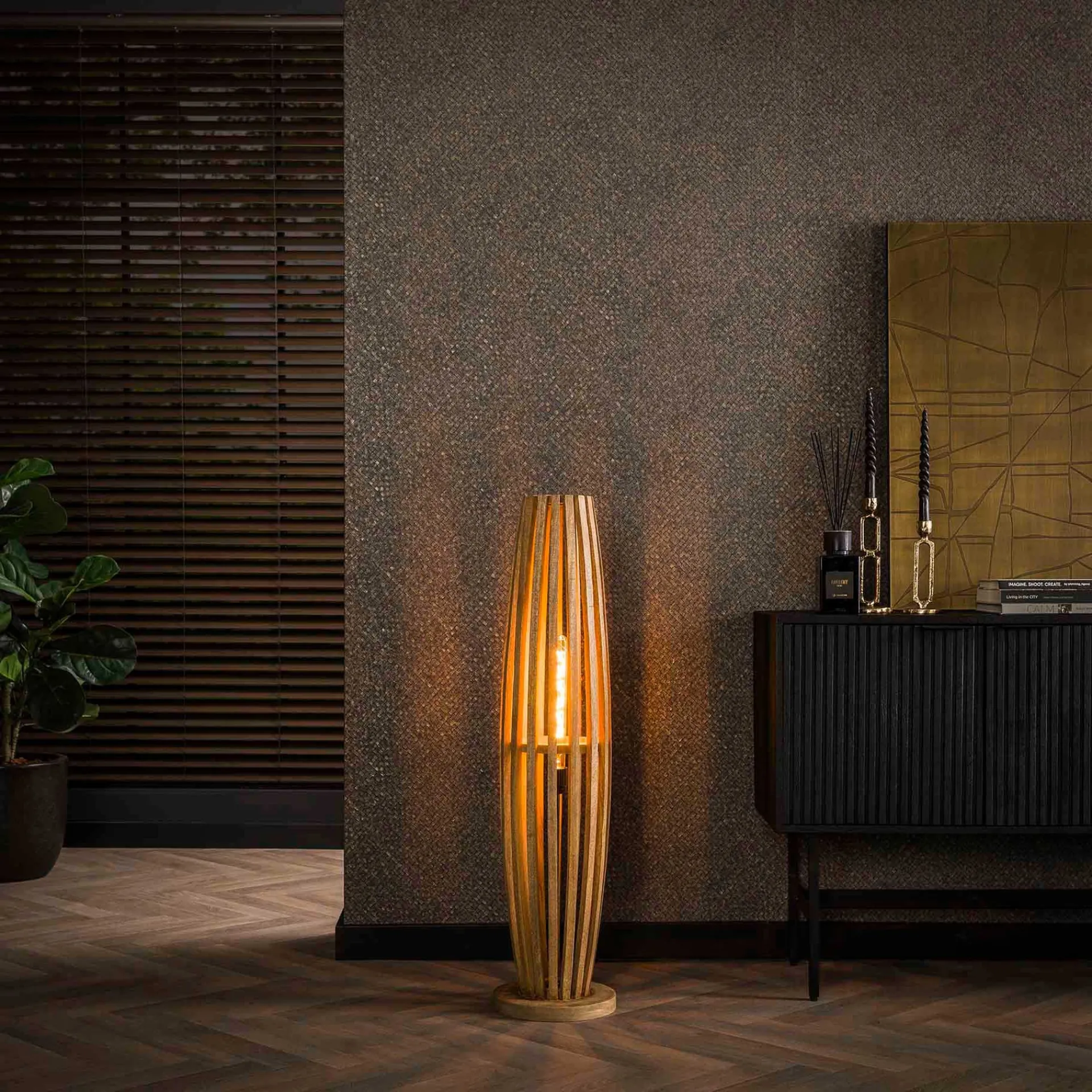 Emob Stehleuchte Vivian - 22x105x22 cm - Mangoholz/
