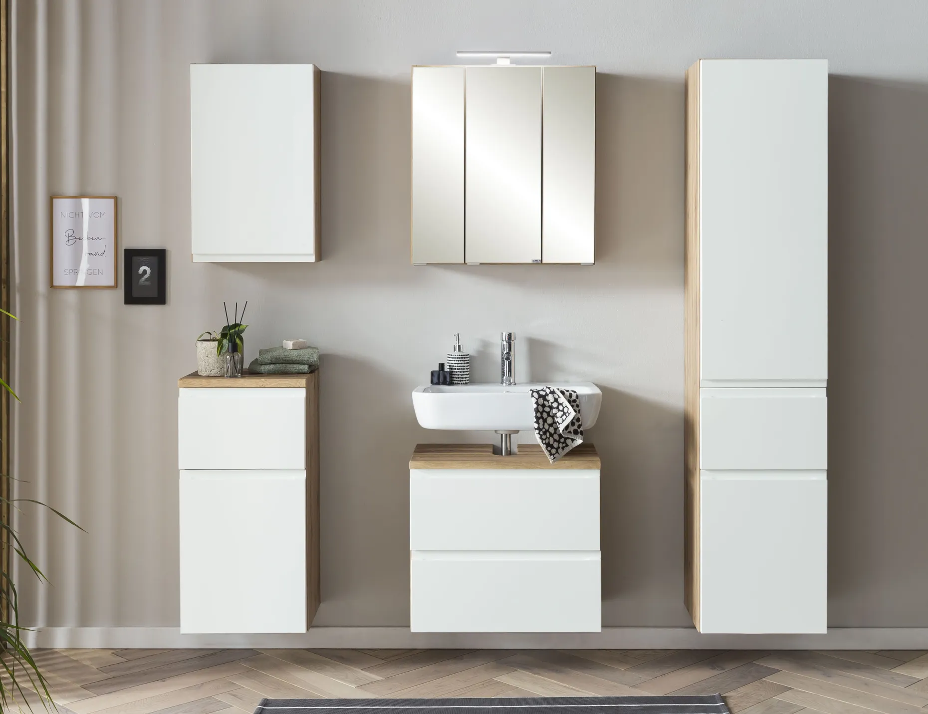 Säulenschrank Varese | 40 x 35 x 180 cm | Wotan Oak / weißes Design