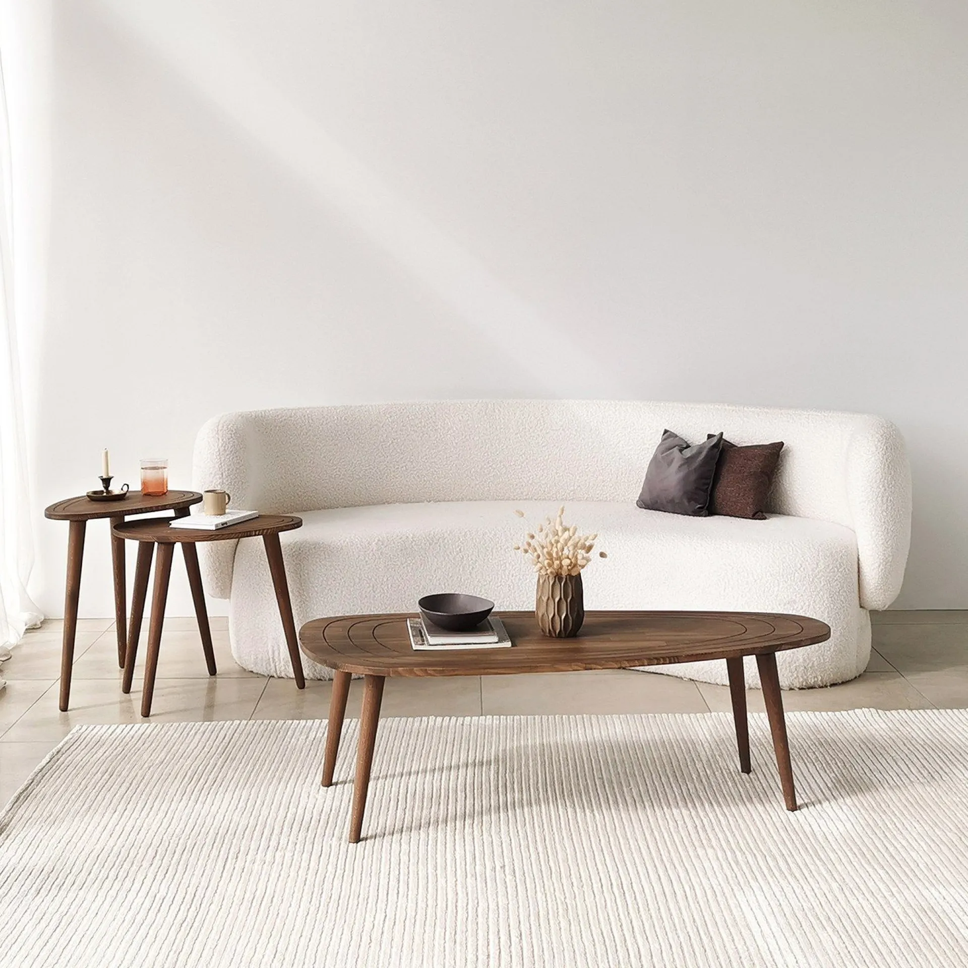 Emob Sweet Couchtisch | Korpus aus Buchenholz | Walnuss