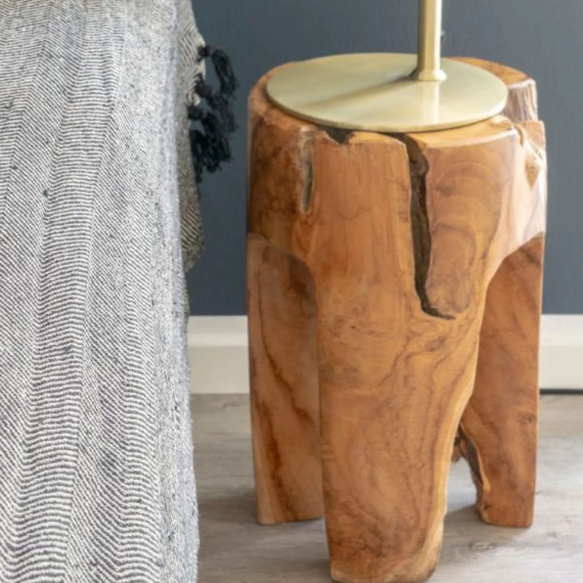 House Nordic Teak Rose Hocker: Natural Finish, 3 Beine - Ø26x40 cm