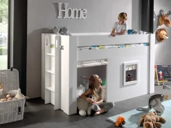 Vorhänge für Noahs halbhohen Schlafplatz