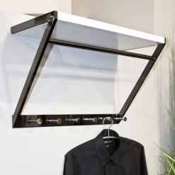 Wandgarderobe mit 5 Knöpfen | 60 x 29 x 40 cm | weiß-schwarz