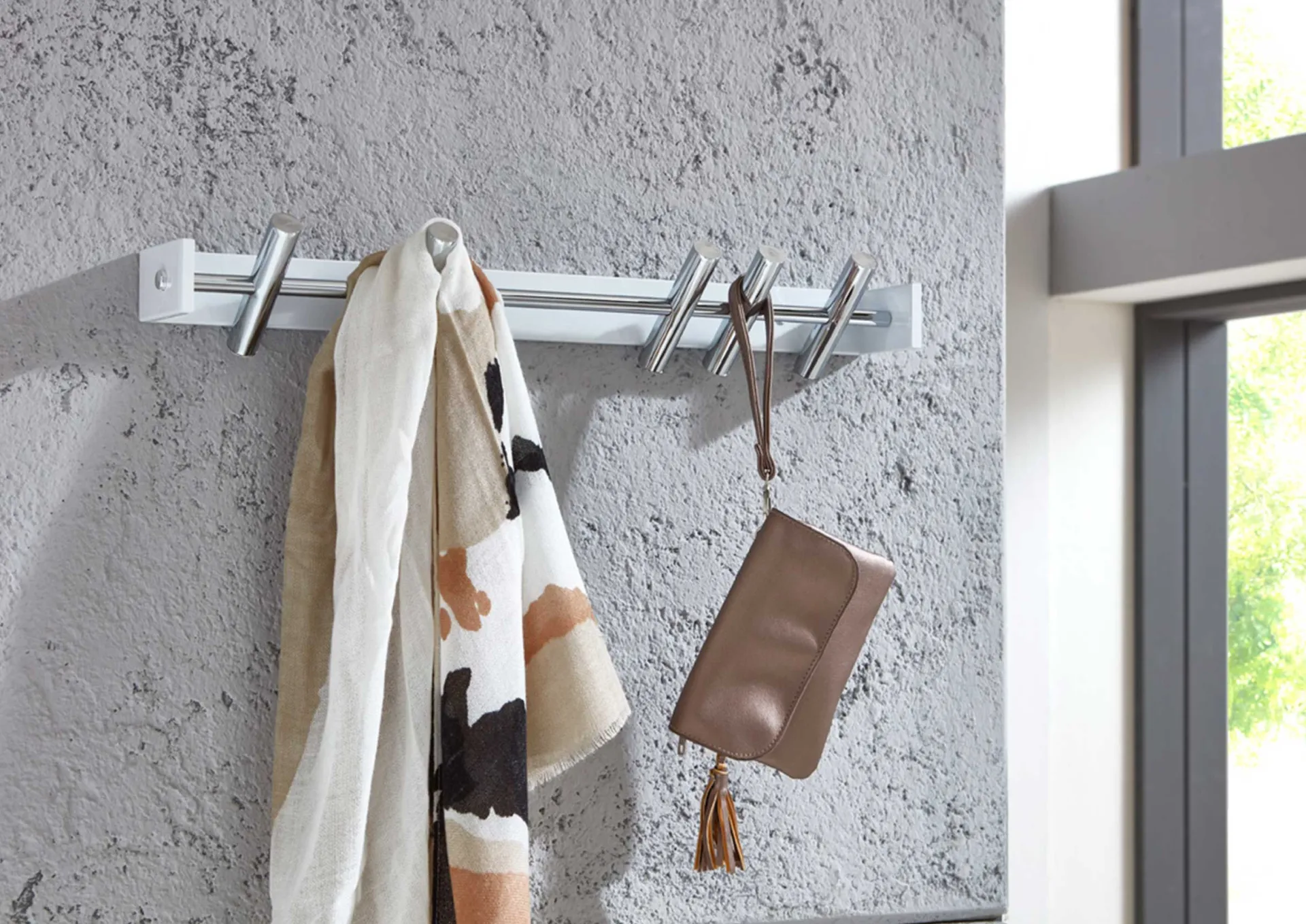 Haku Wandpaneel mit 5 Haken | 60 x 10 x 10 cm | Metall